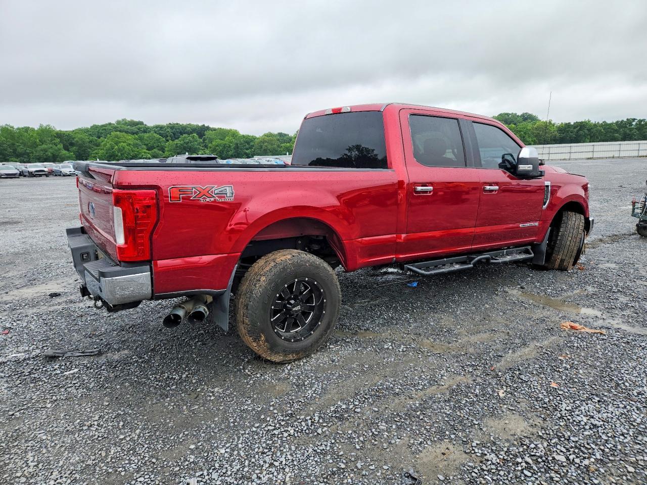 2018 Ford F250 Super Duty - zdjęcie 3