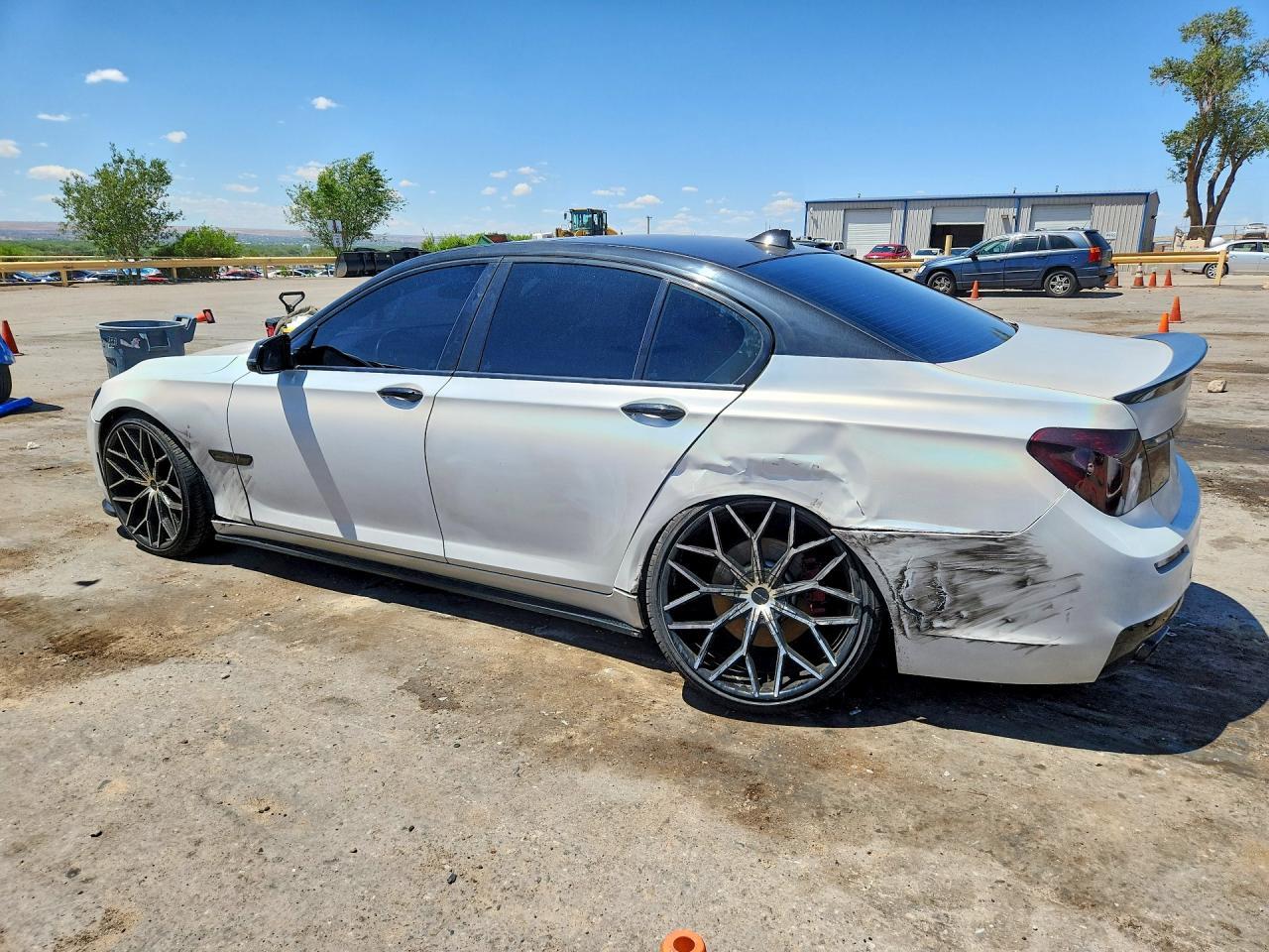 2013 BMW 740 I - zdjęcie 2