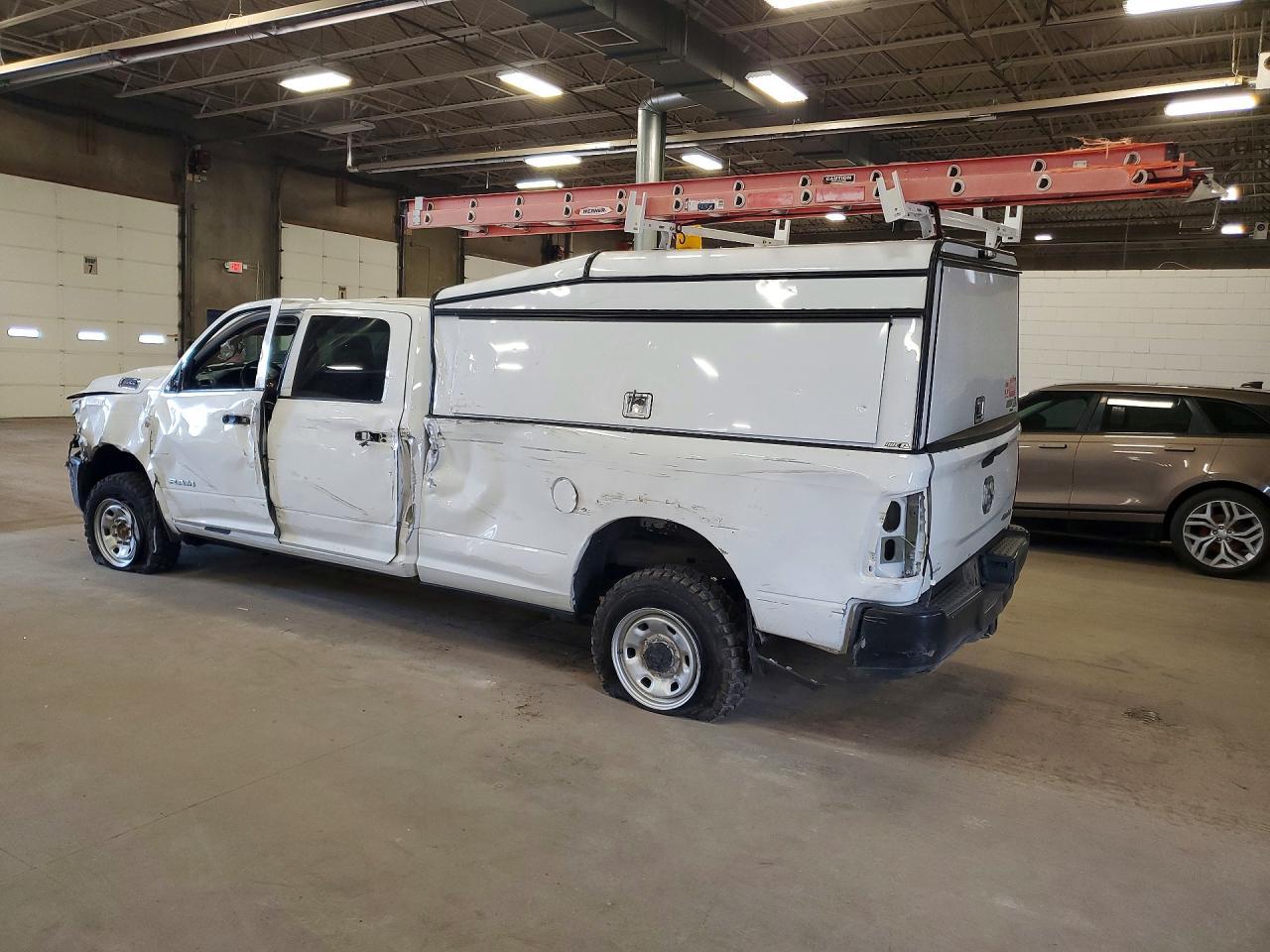 2020 Ram 2500 Tradesman - zdjęcie 2