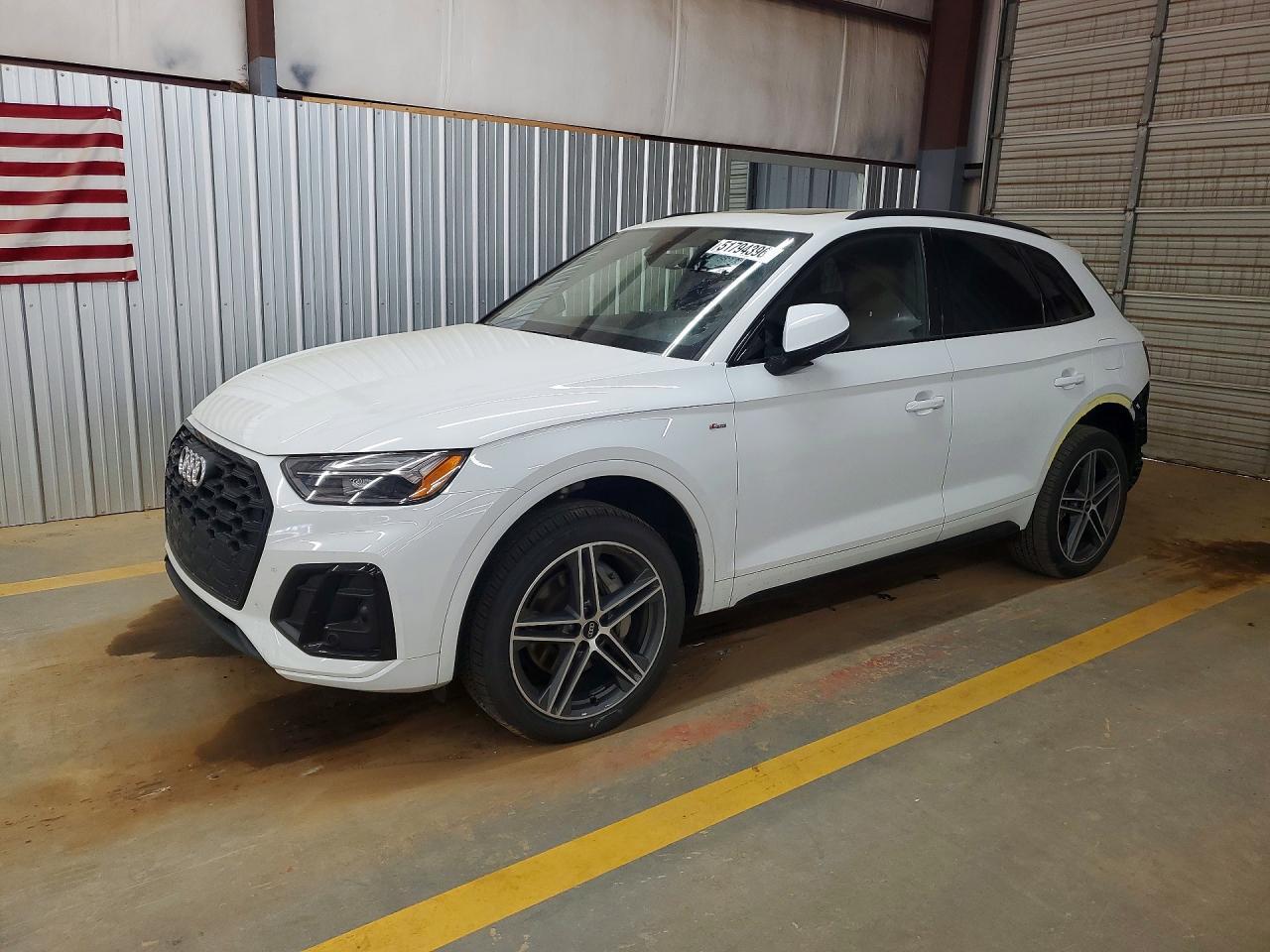 2023 Audi Q5 E Premium Plus 55 - zdjęcie główne