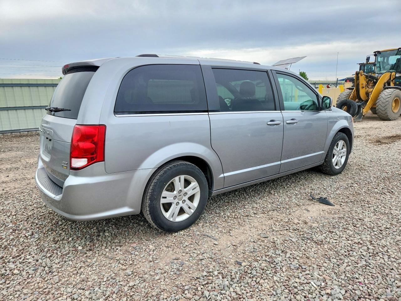 2019 Dodge Grand Caravan Sxt - zdjęcie 3