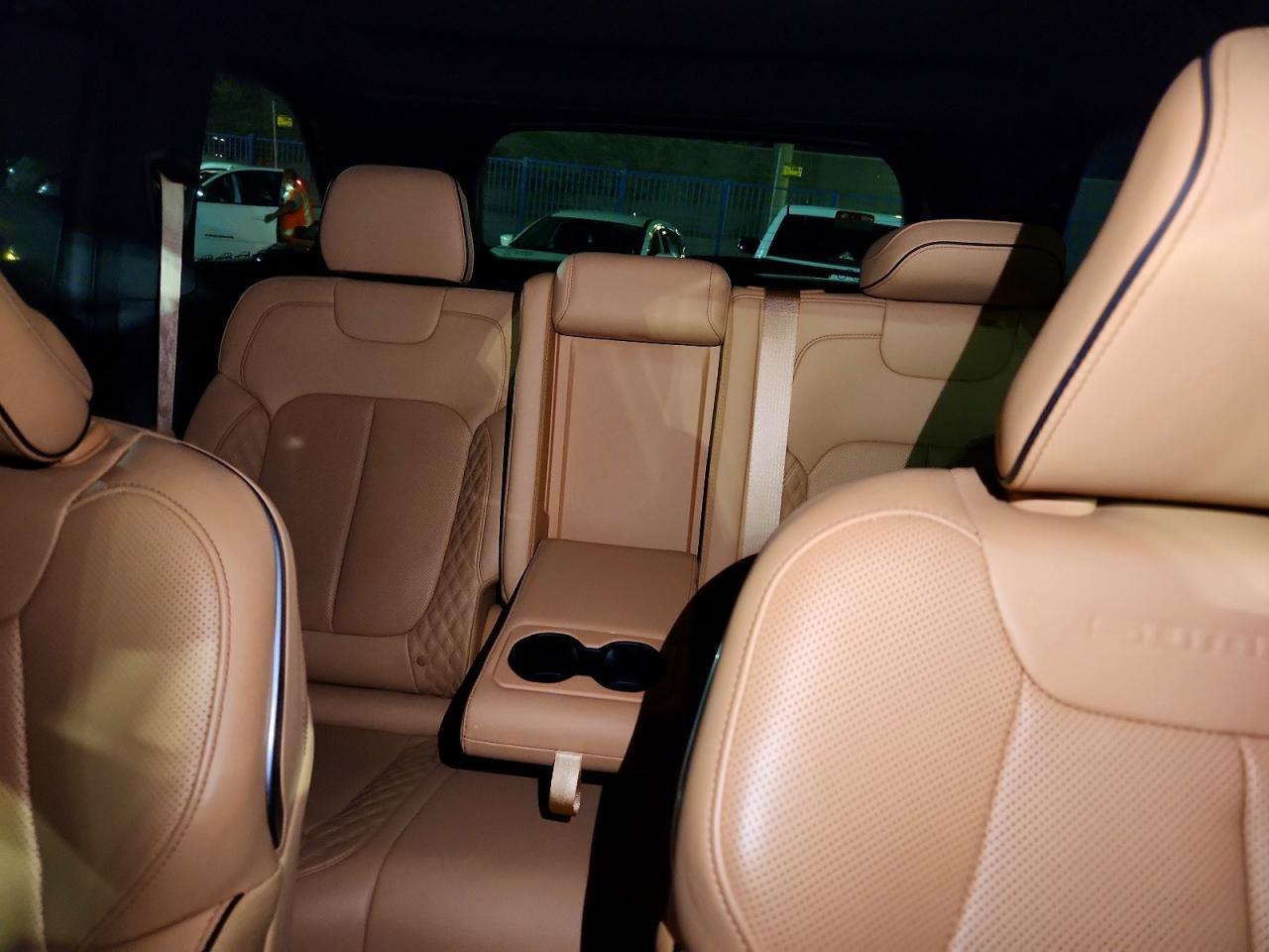2025 Jeep Grand Cherokee 4Xe Summit Reserve - zdjęcie 10