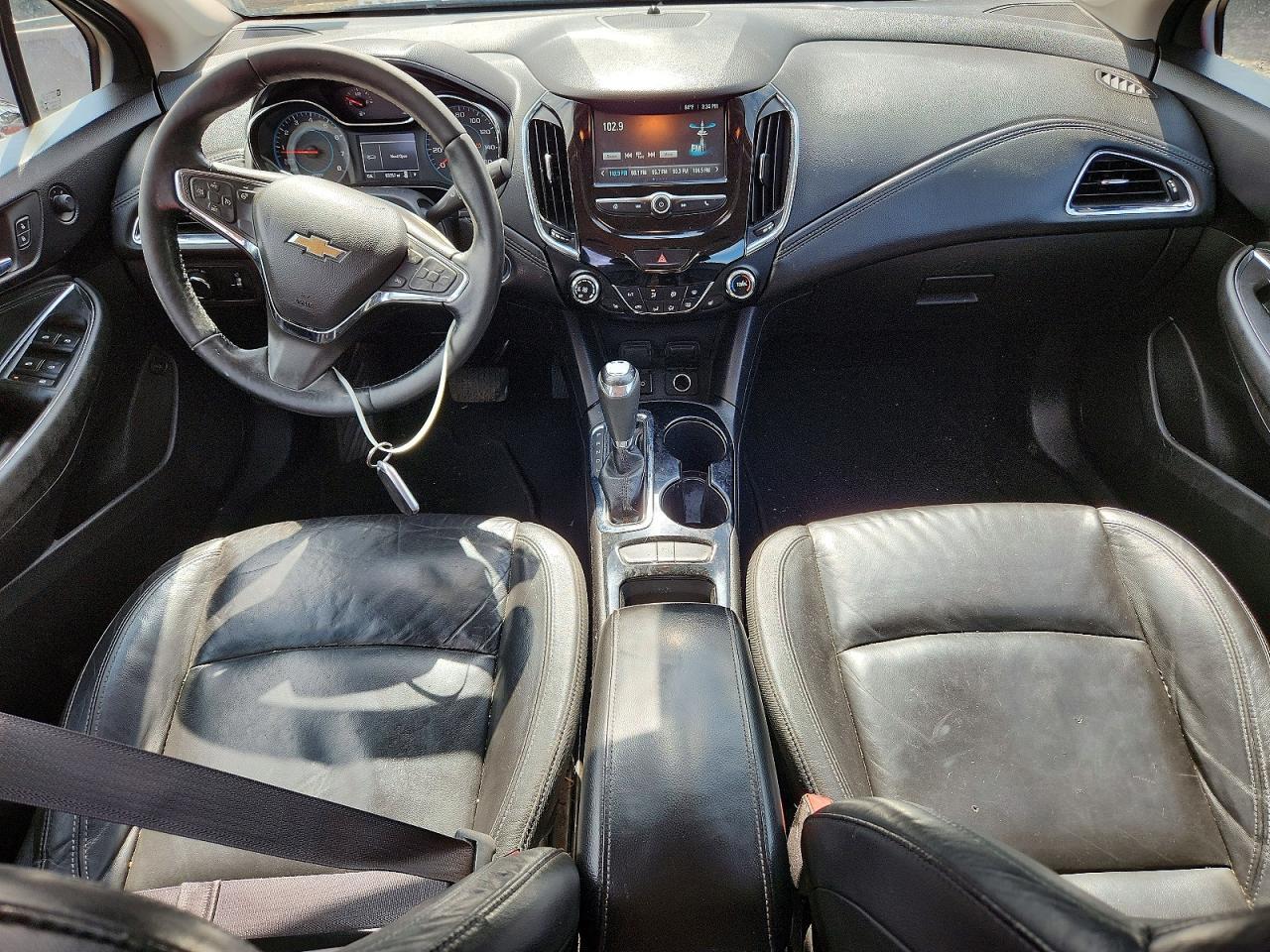 2017 Chevrolet Cruz - zdjęcie 8