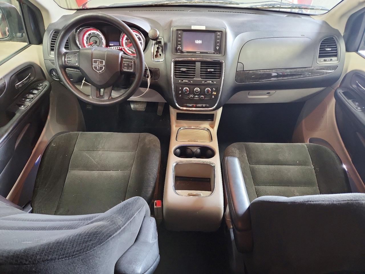 2015 Dodge Grand Caravan Sxt - zdjęcie 8