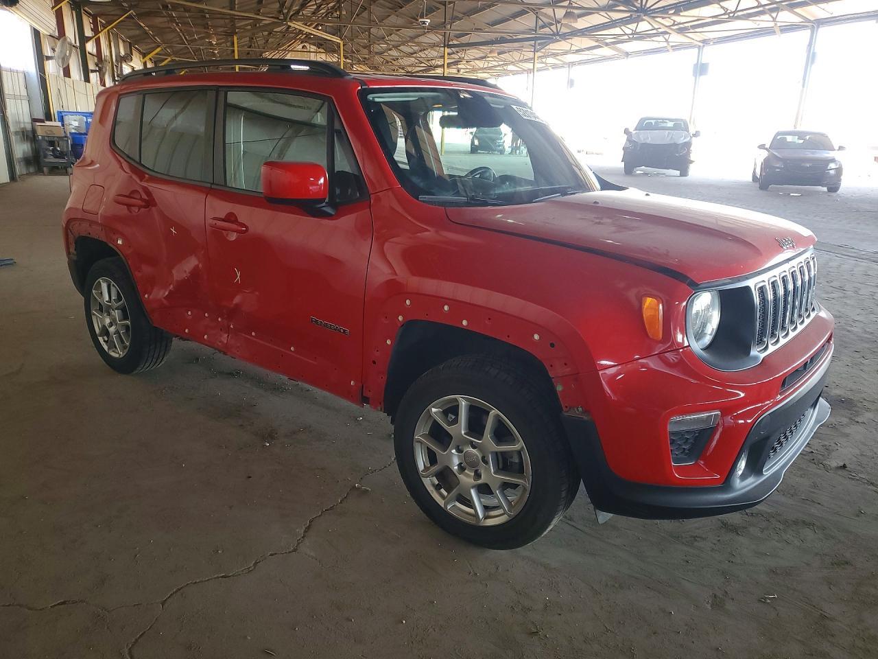 2020 Jeep Renegade Latitude - zdjęcie 4