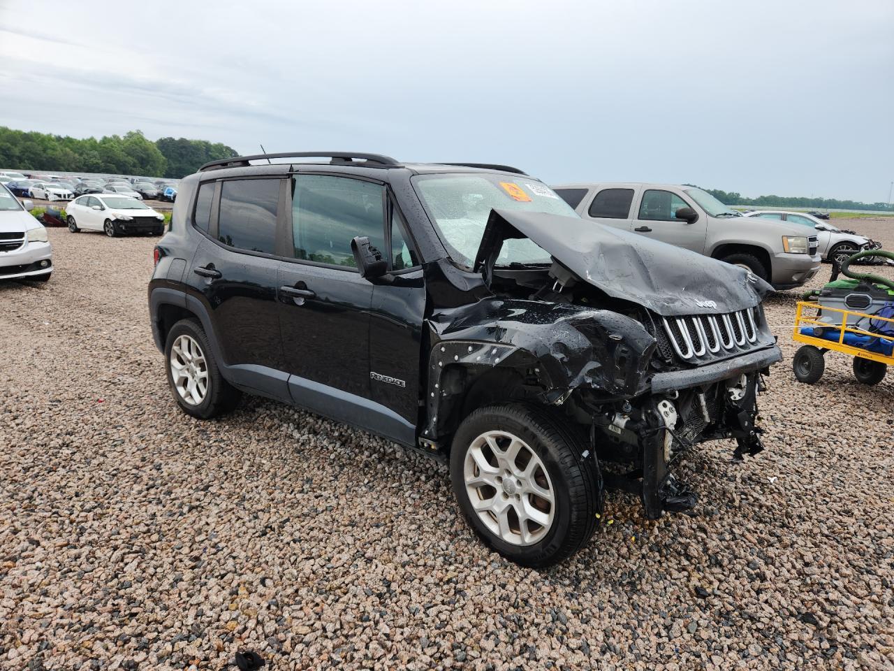 2015 Jeep Renegade Latitude - zdjęcie 4