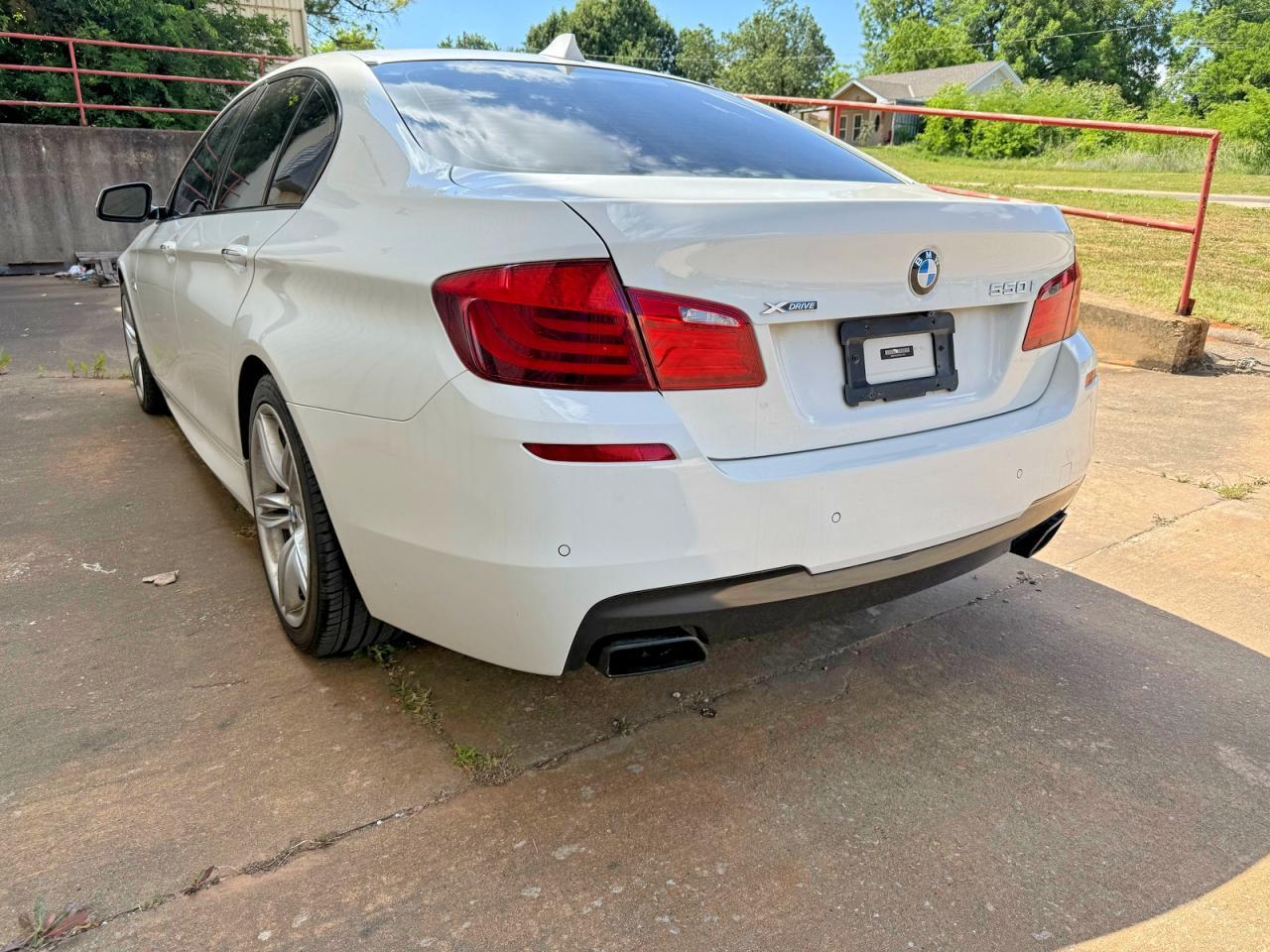 2013 BMW 550 Xi - zdjęcie 3