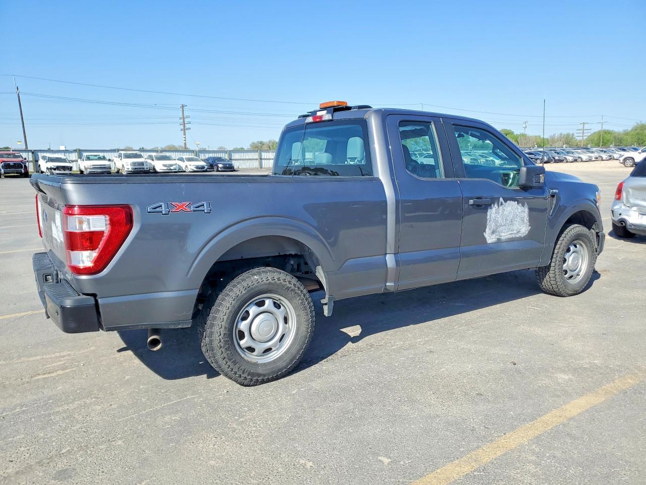 2022 Ford F150 Super Cab - zdjęcie 3