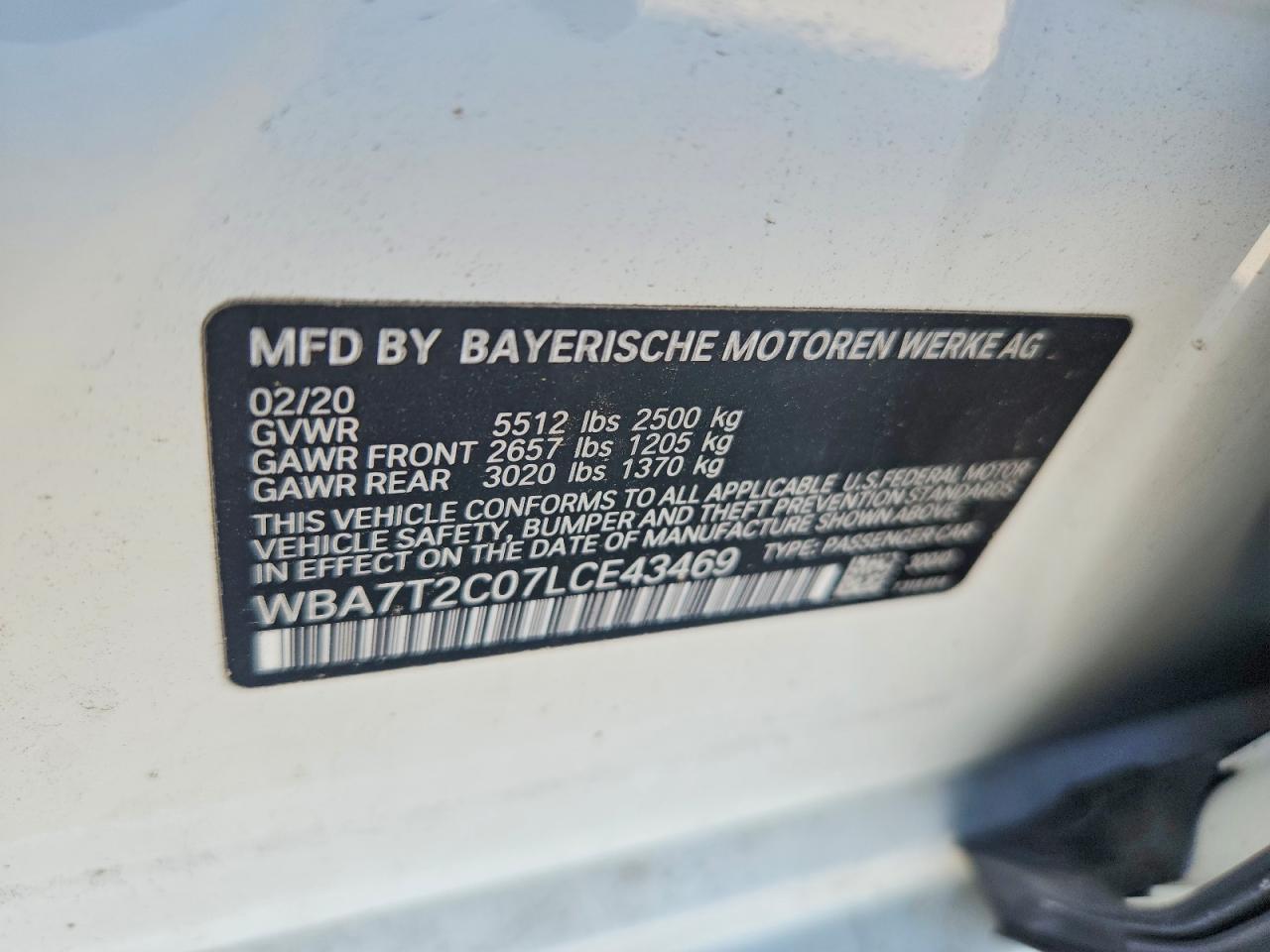 2020 BMW 740 I - zdjęcie 12