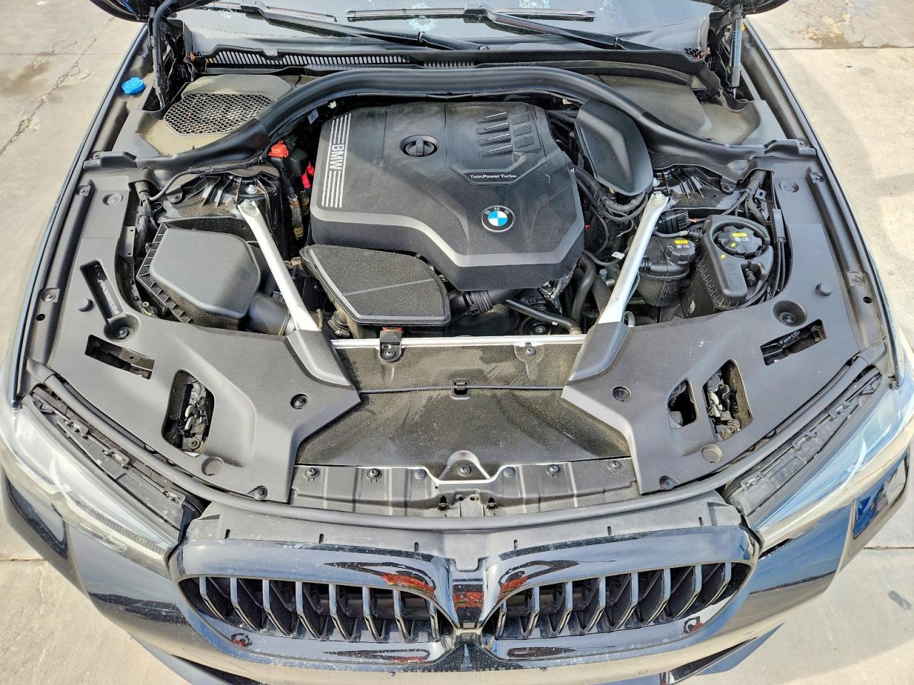 2022 BMW 530 I - zdjęcie 11