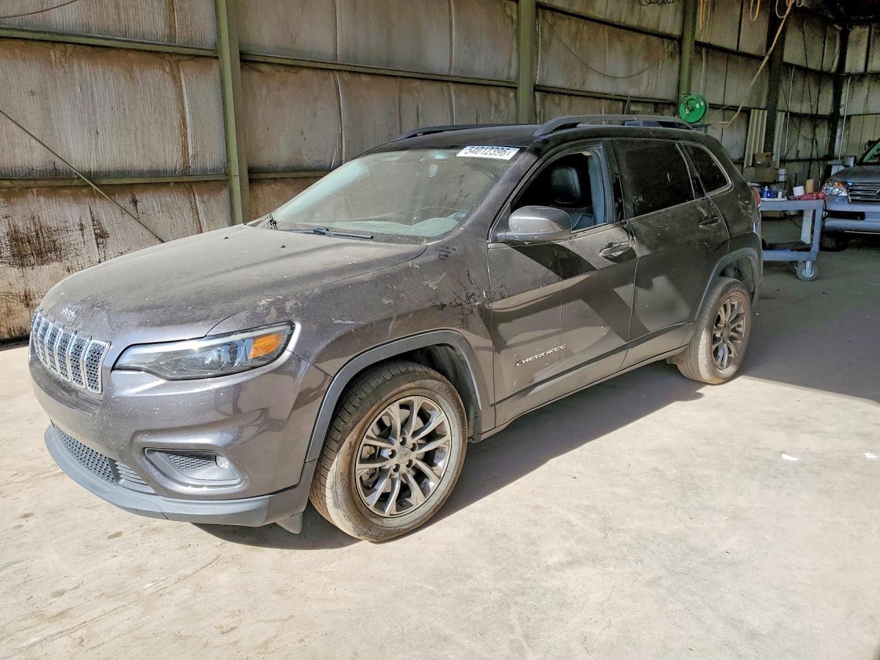 2019 Jeep Cherokee Latitude Plus - zdjęcie główne