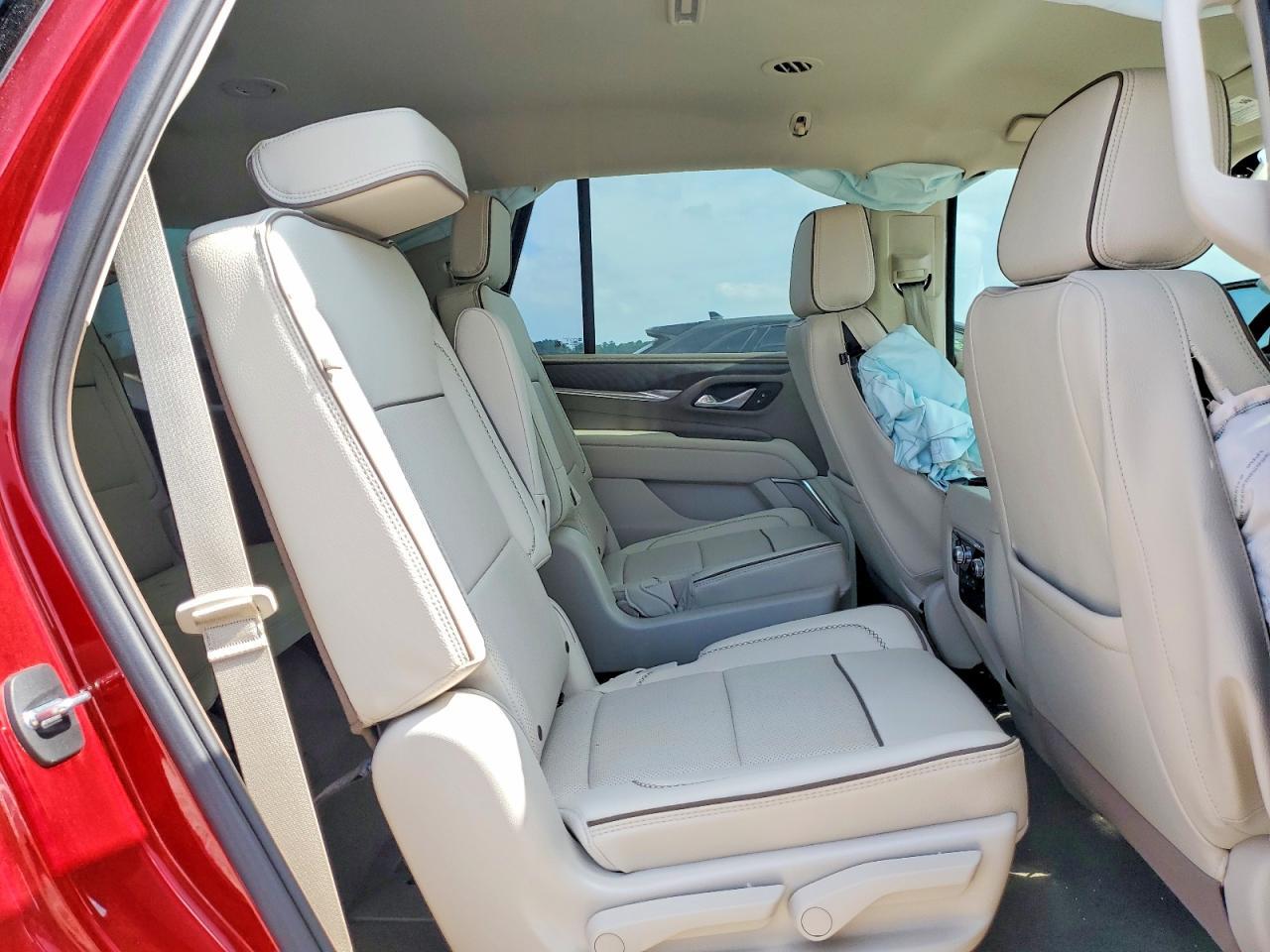 2023 GMC Yukon Denali - zdjęcie 11