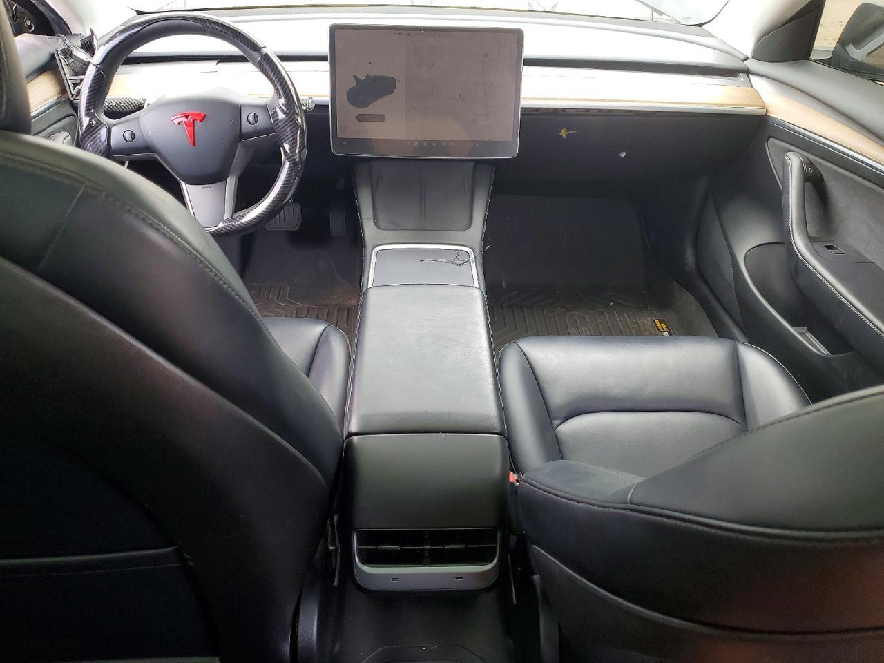 2023 Tesla Model 3 - zdjęcie 8