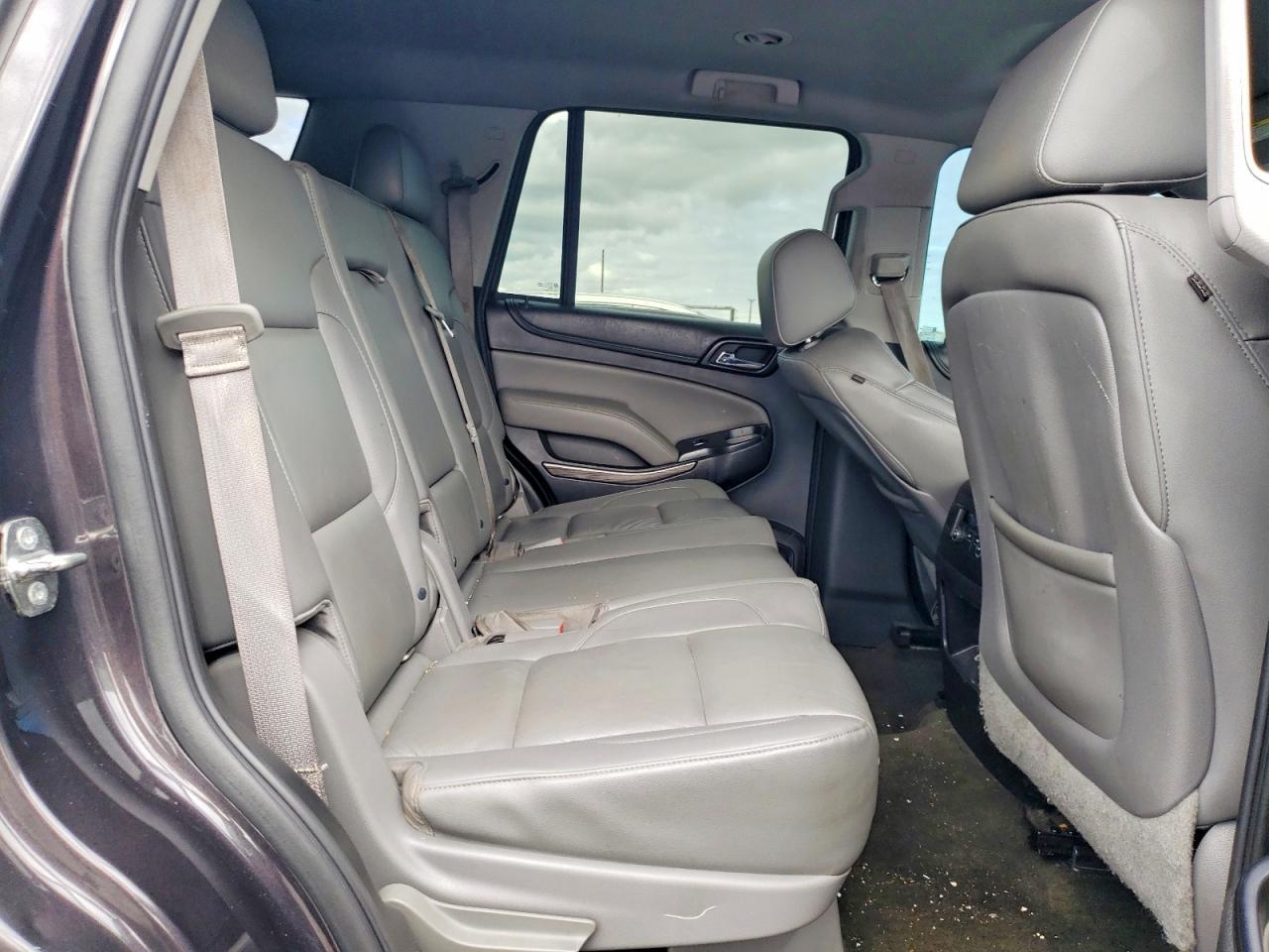 2015 Chevrolet Tahoe C1500 Lt - zdjęcie 11