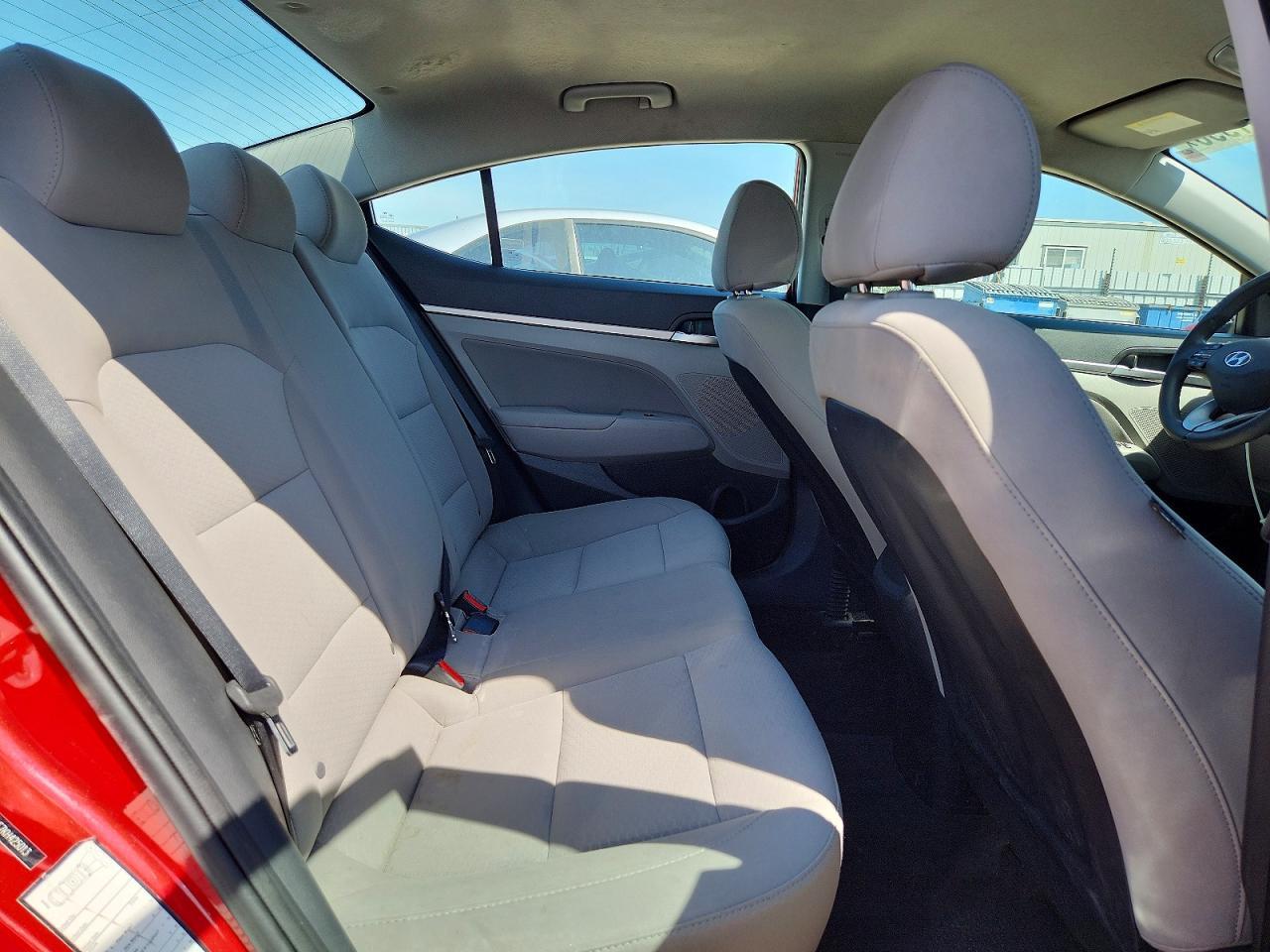 2019 Hyundai Elantra Sel - zdjęcie 10