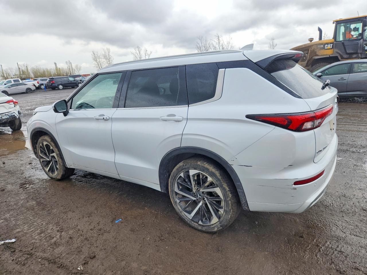 2024 Mitsubishi Outlander Sel - zdjęcie 2