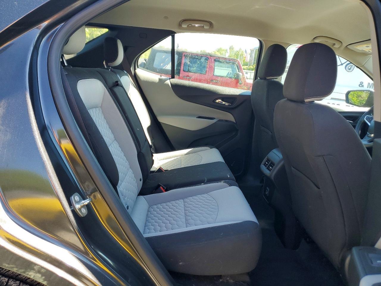 2019 Chevrolet Equinox Ls - zdjęcie 11