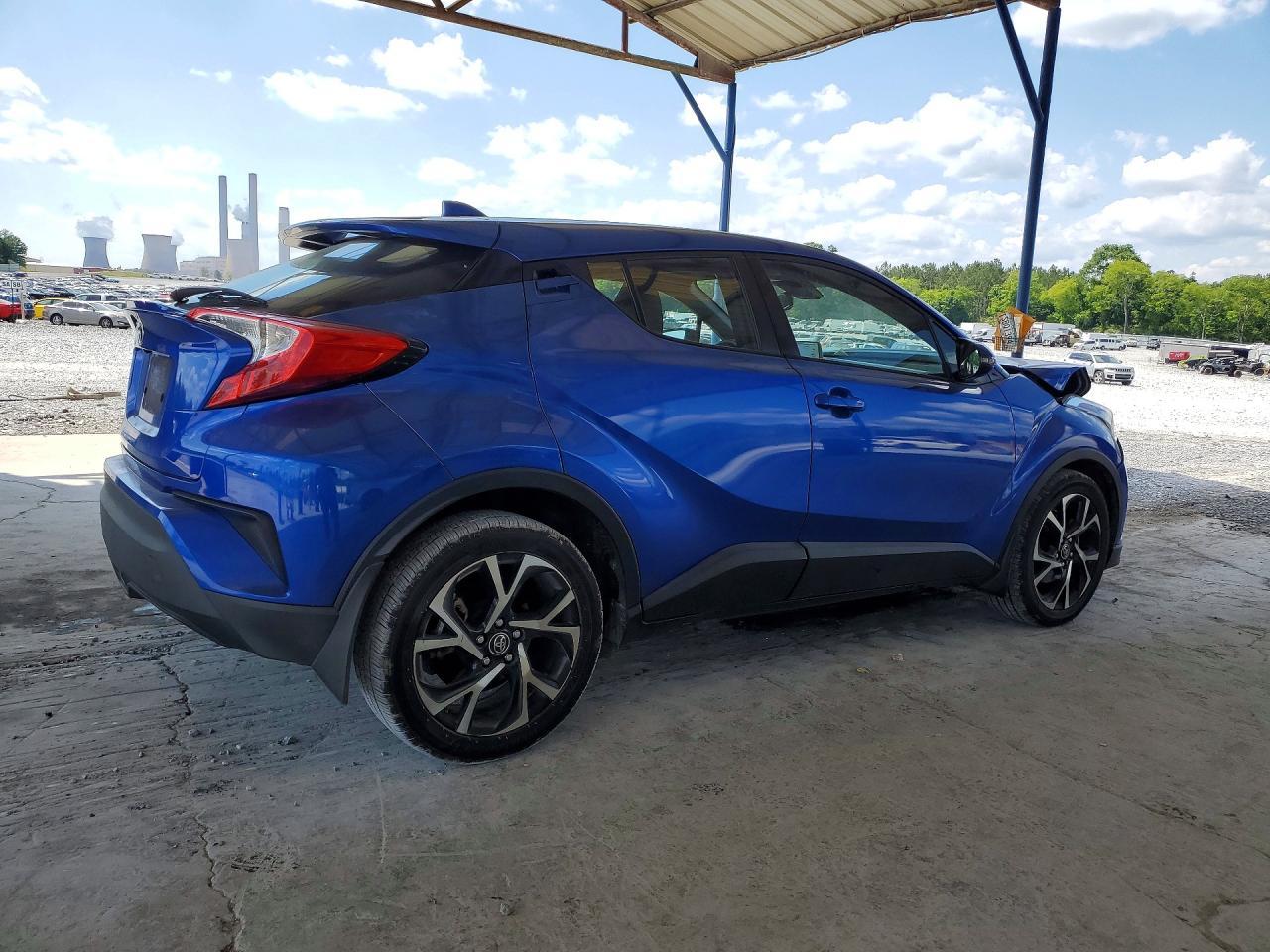 2019 Toyota C-Hr Xle - zdjęcie 3