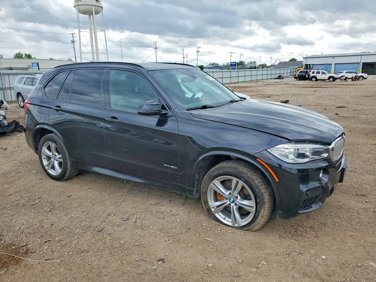 2014 BMW X5 xDrive50I - zdjęcie 4