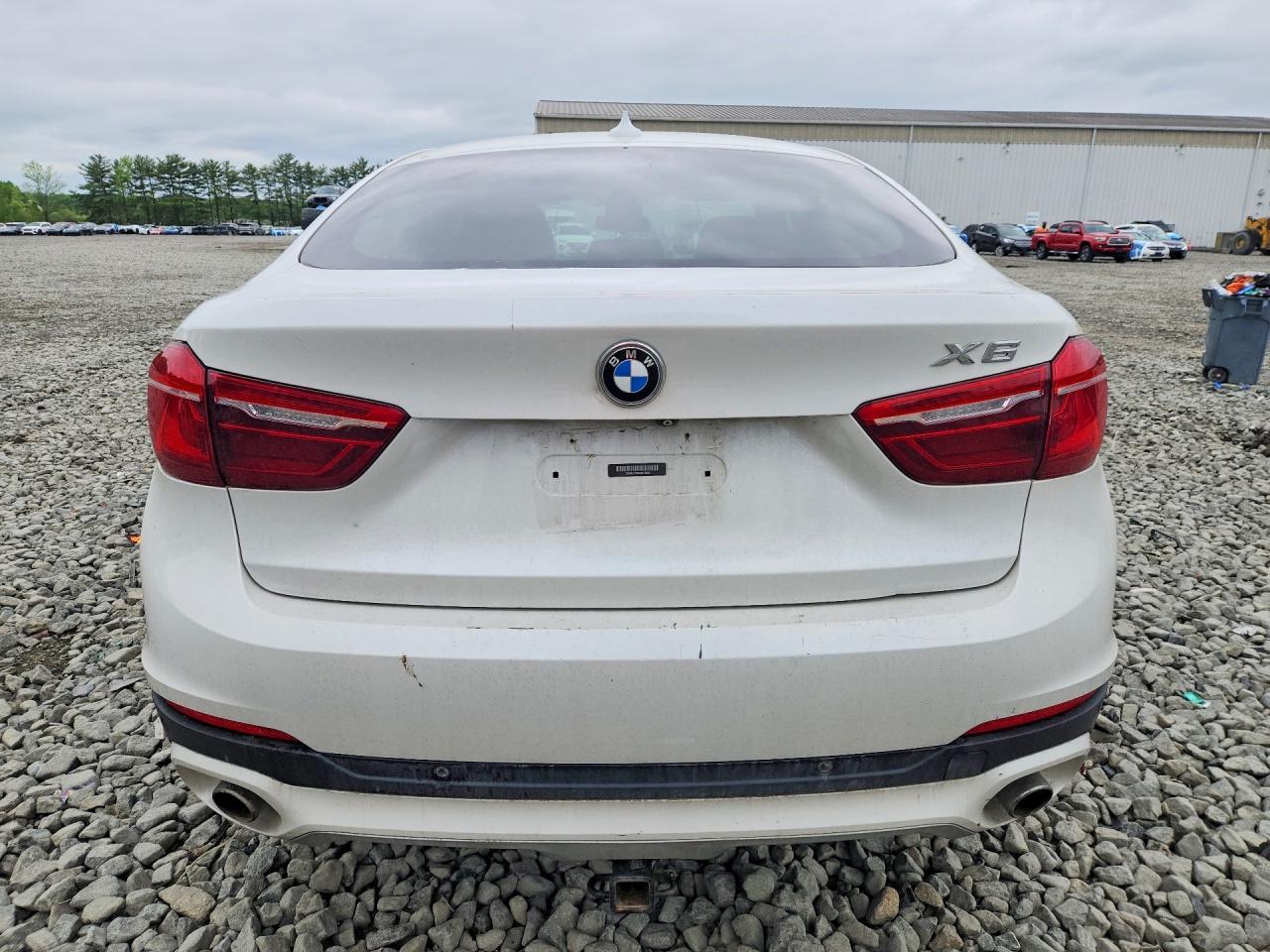 2015 BMW X6 xDrive35I - zdjęcie 6