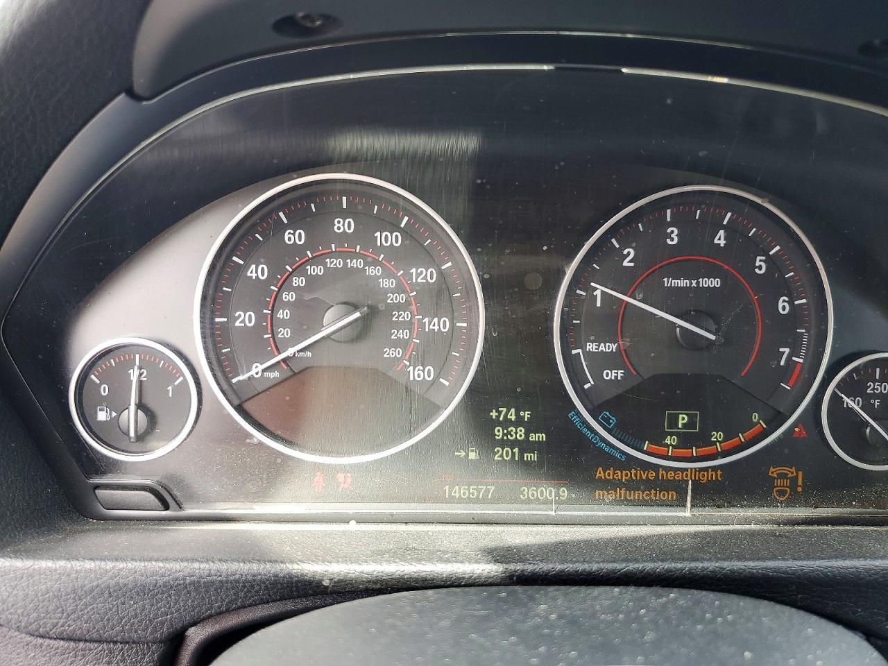 2014 BMW 335 Xi - zdjęcie 9