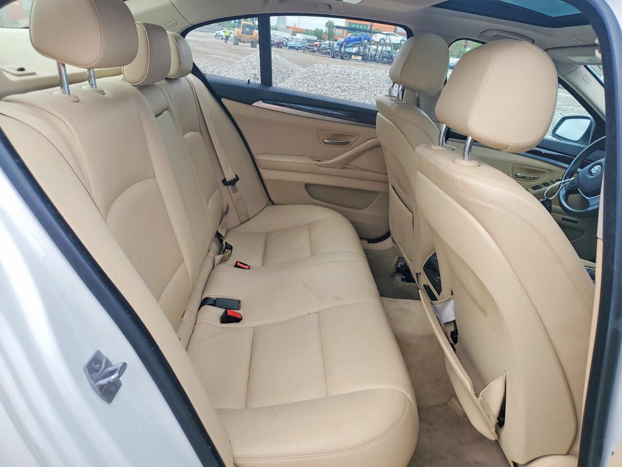 2015 BMW 528 Xi - zdjęcie 10