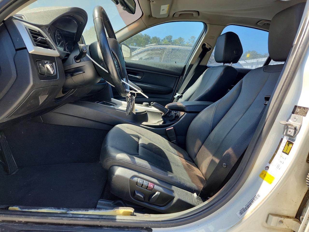 2013 BMW 3 Series - zdjęcie 7