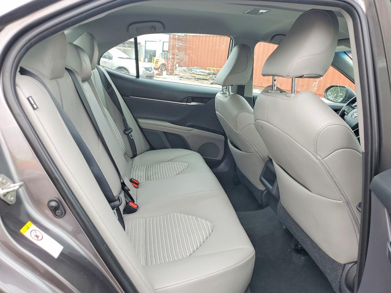 2018 Toyota Camry Se - zdjęcie 10
