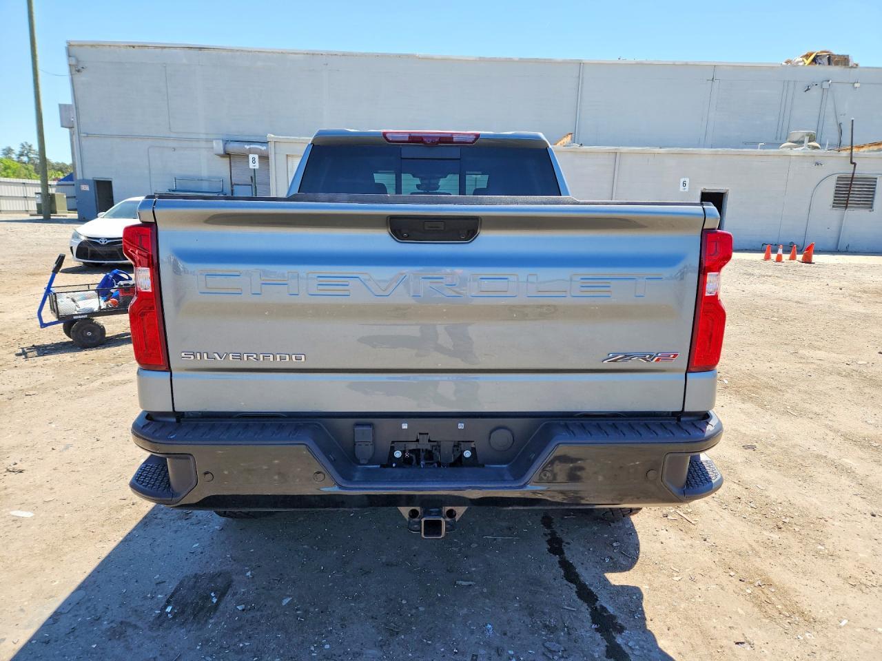 2024 Chevrolet Silverado K1500 Zr2 - zdjęcie 6