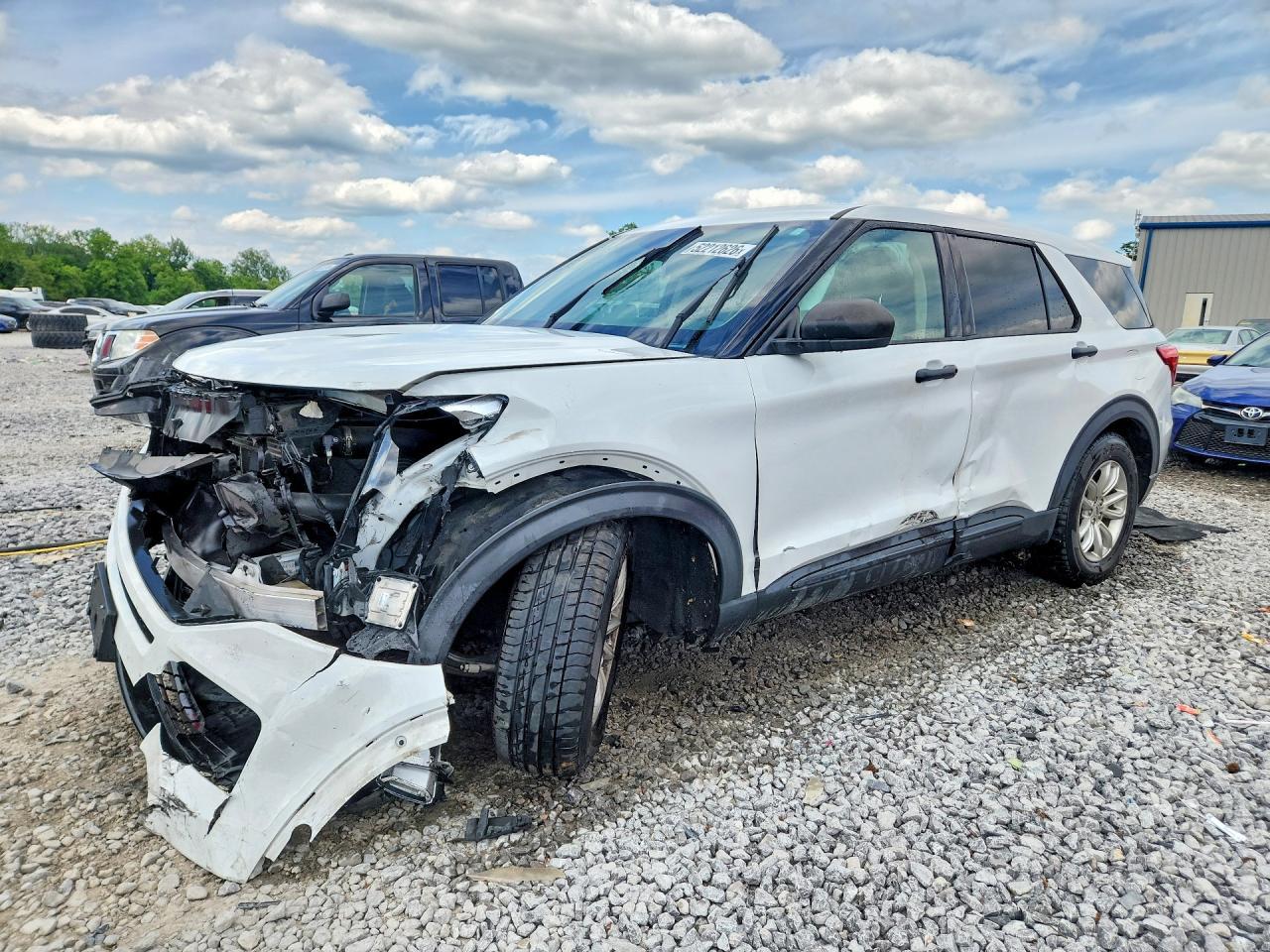 2021 Ford Explorer - zdjęcie główne