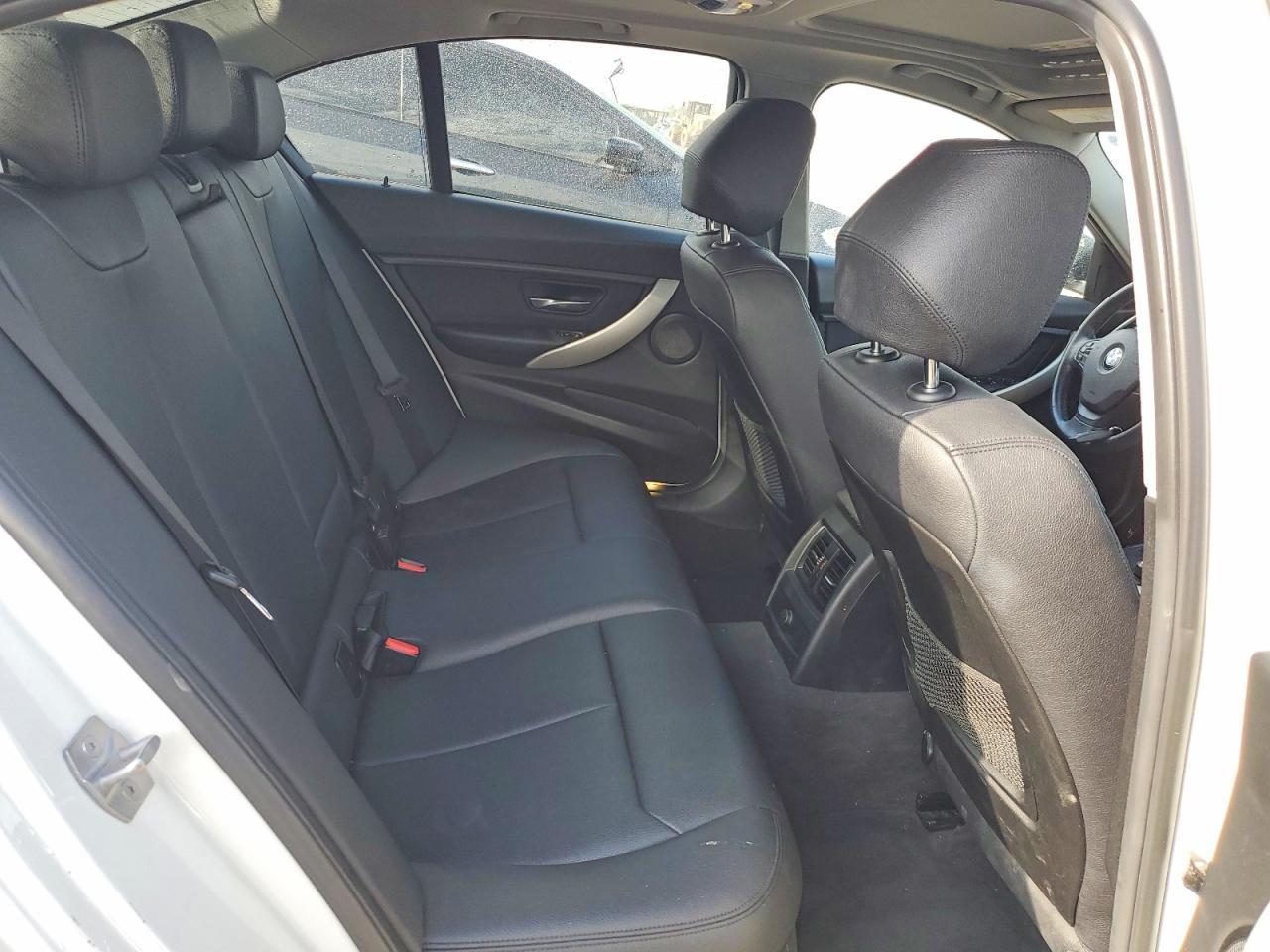 2018 BMW 320 Xi - zdjęcie 10