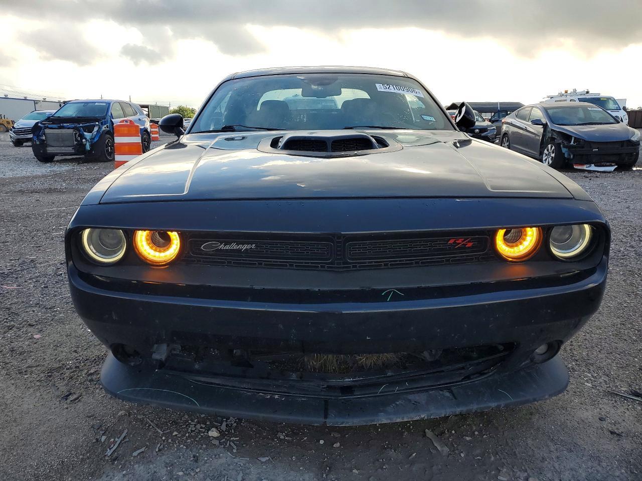 2020 Dodge Challenger R - zdjęcie 5