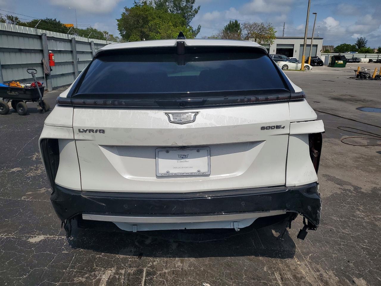 2025 Cadillac Lyriq Sport - zdjęcie 6