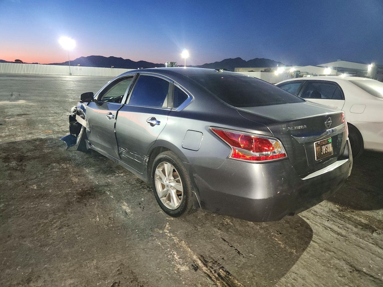 2015 Nissan Altima 2.5 Sv - zdjęcie 2