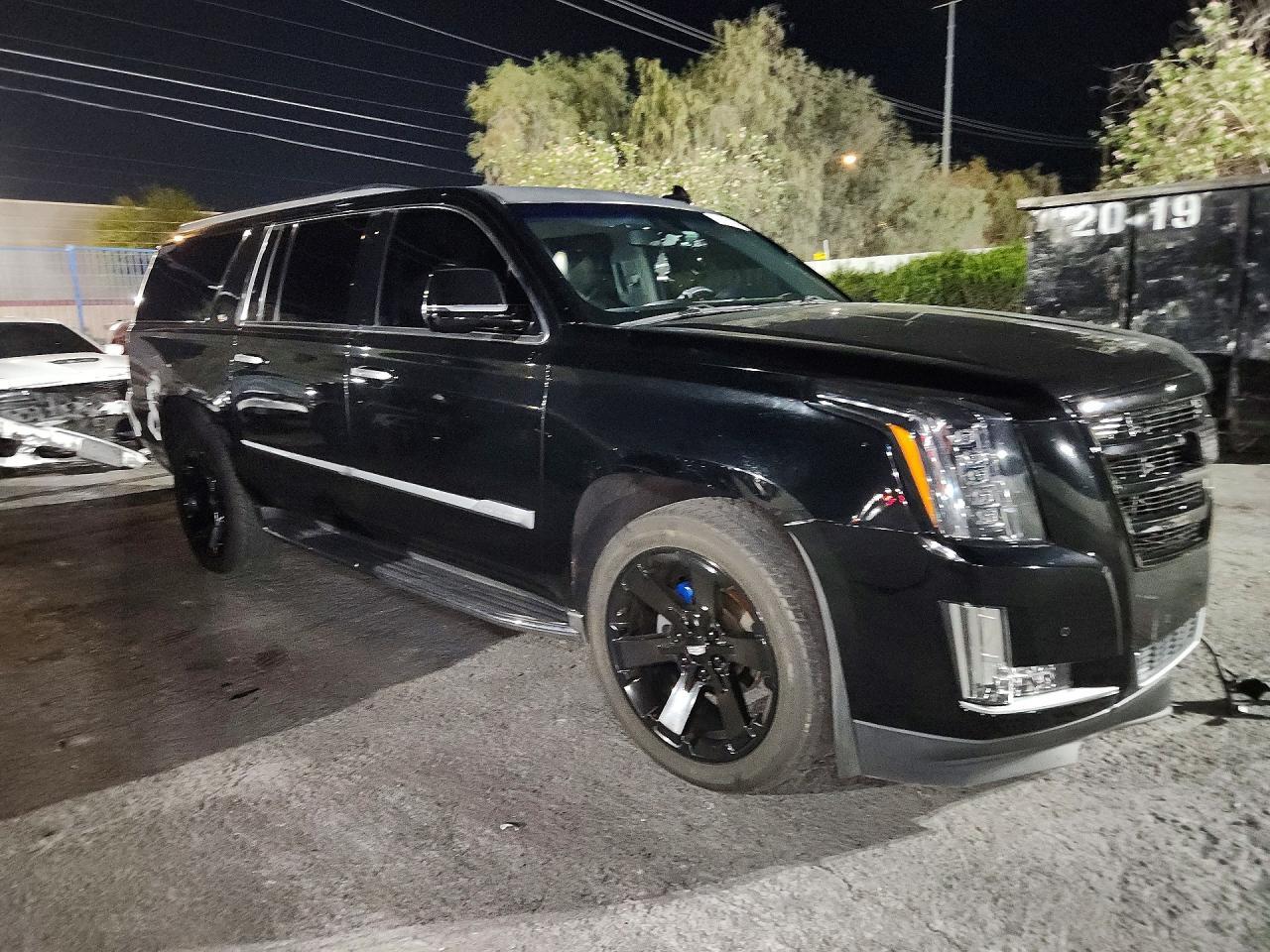 2016 Cadillac Escalade Esv - zdjęcie 4