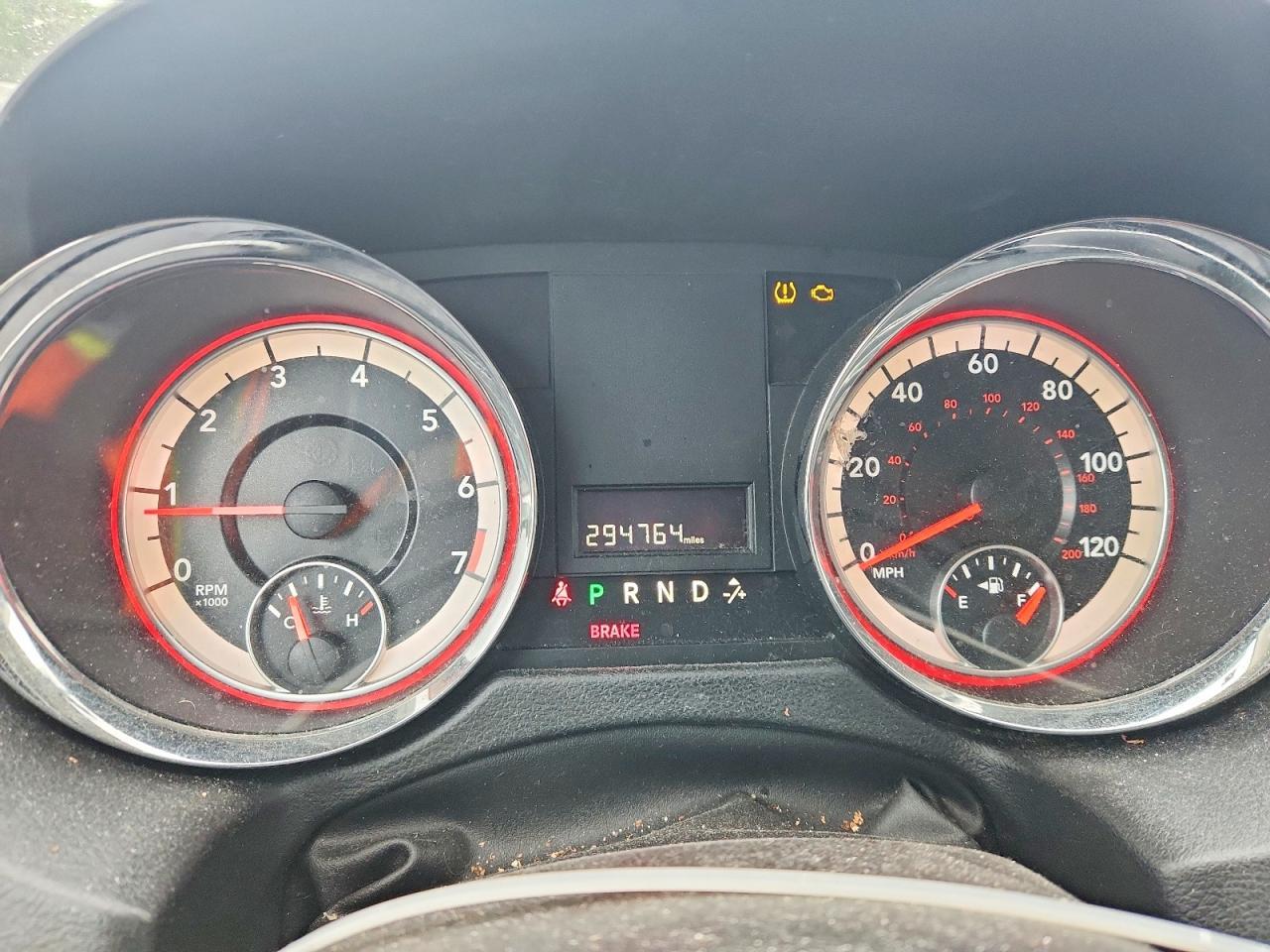 2016 Dodge Grand Caravan - zdjęcie 9