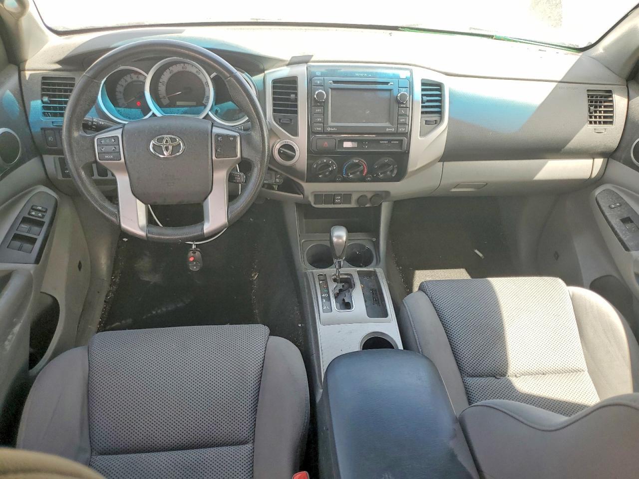 2013 Toyota Tacoma Double Cab - zdjęcie 8