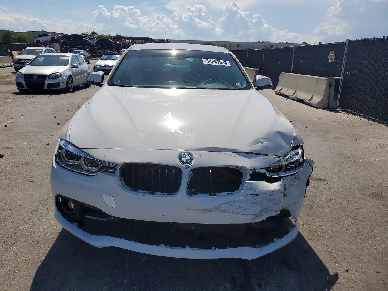 2018 BMW 320 I - zdjęcie 5