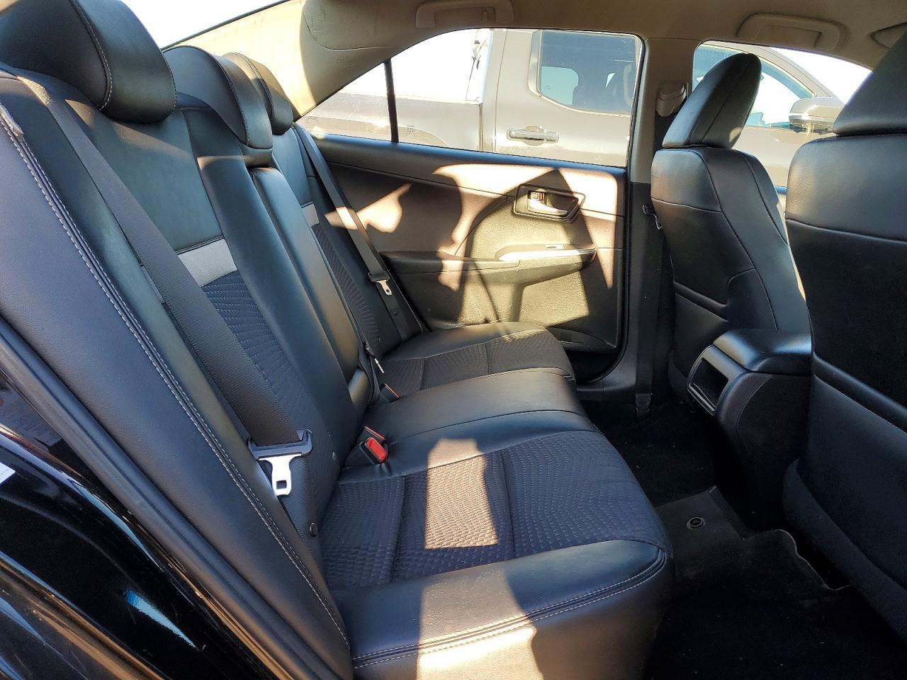2013 Toyt Camry - zdjęcie 10