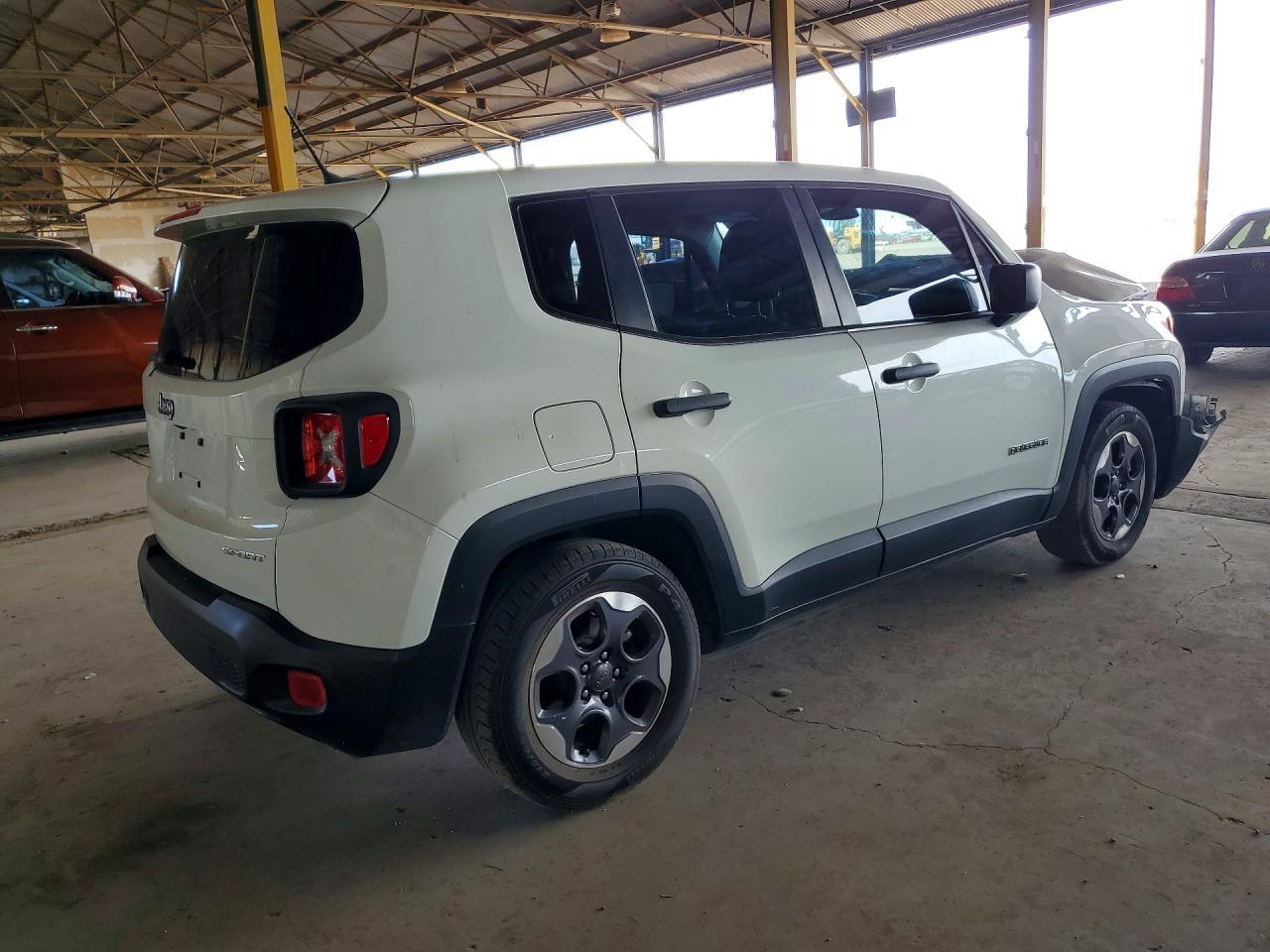 2016 Jeep Renegade Sport - zdjęcie 5
