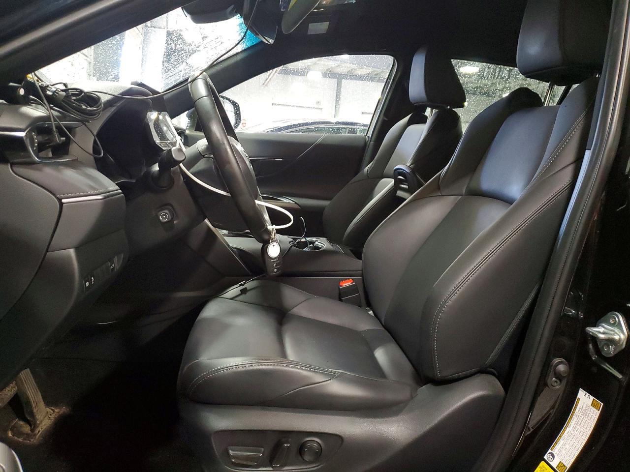 2024 Toyota Venza - zdjęcie 7