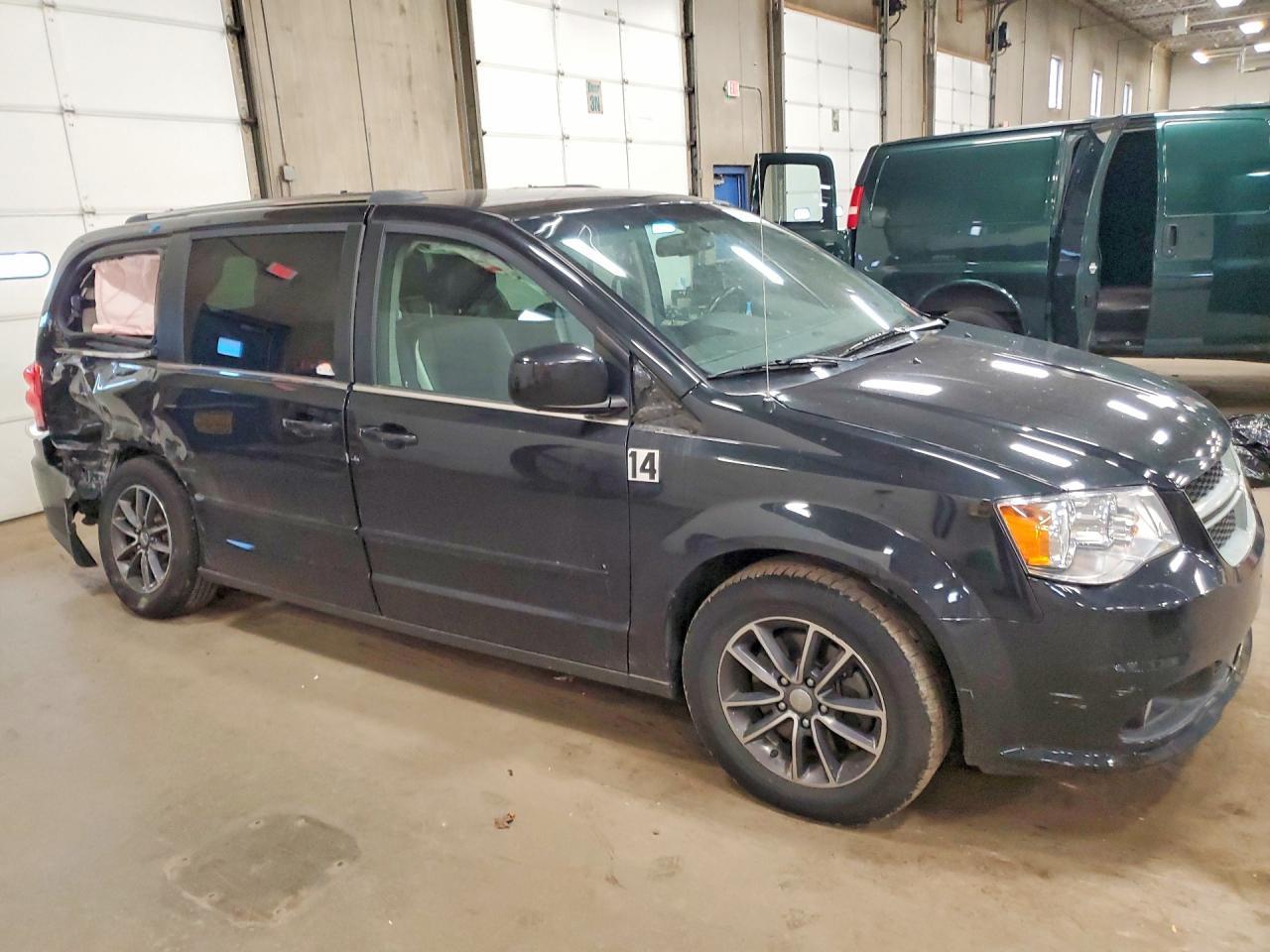 2017 Dodge Grand Caravan Sxt - zdjęcie 4