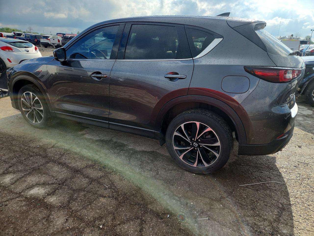 2022 Mazda Cx-5 Premium Plus - zdjęcie 2