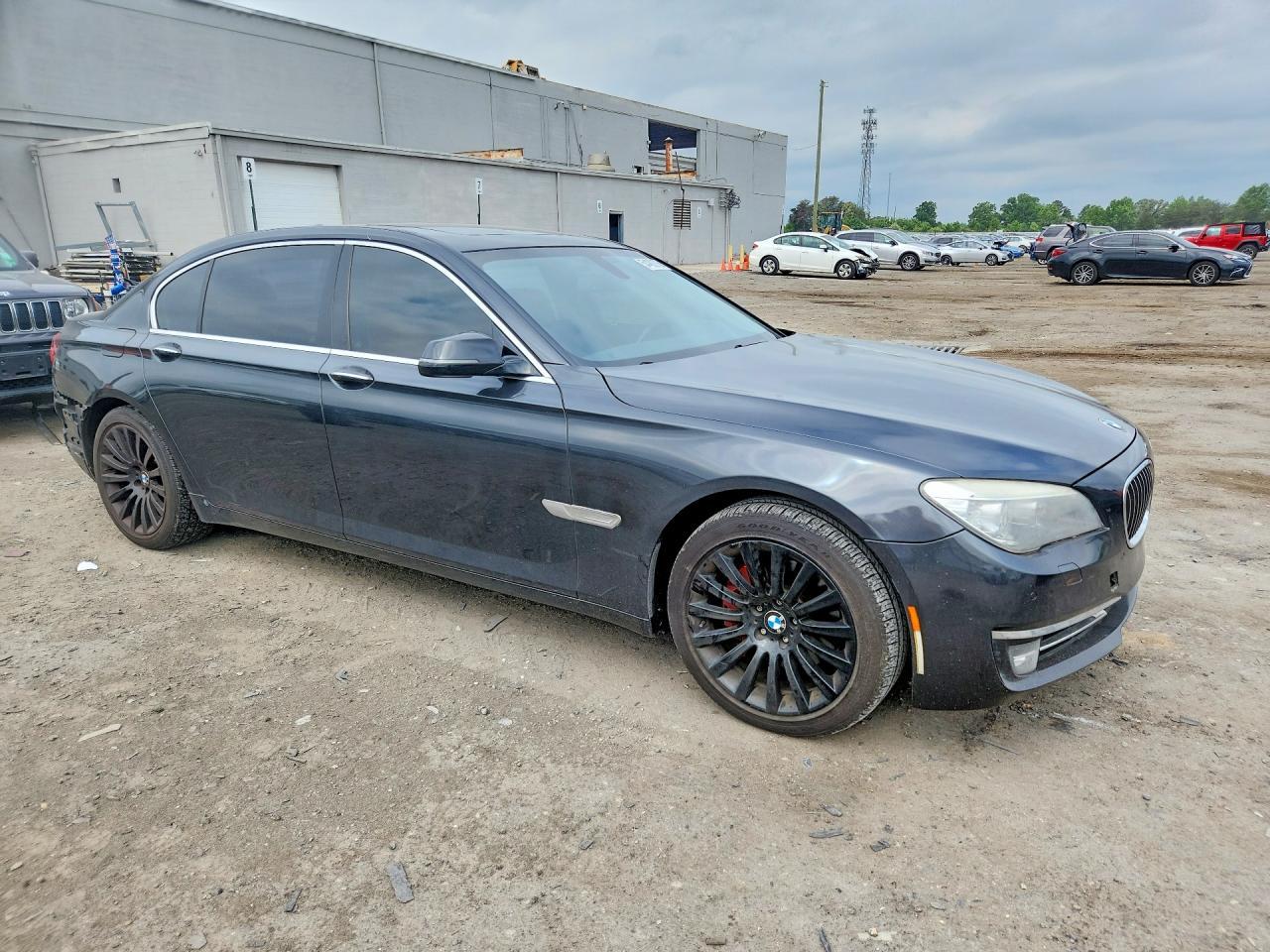 2014 BMW 740 Li - zdjęcie 4