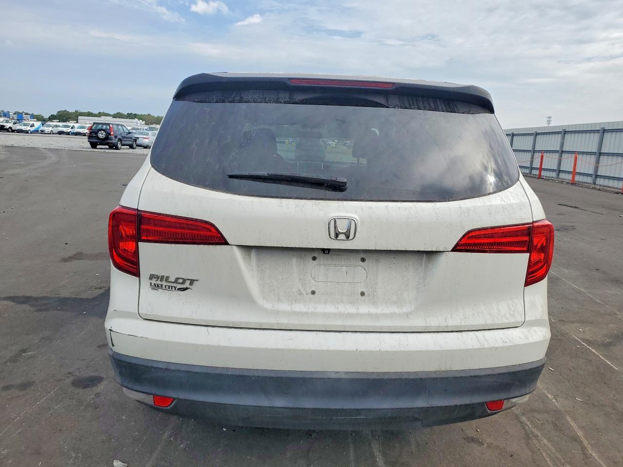 2017 Honda Pilot Lx - zdjęcie 6