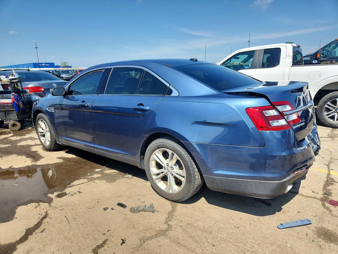 2018 Ford Taurus Sel - zdjęcie 2