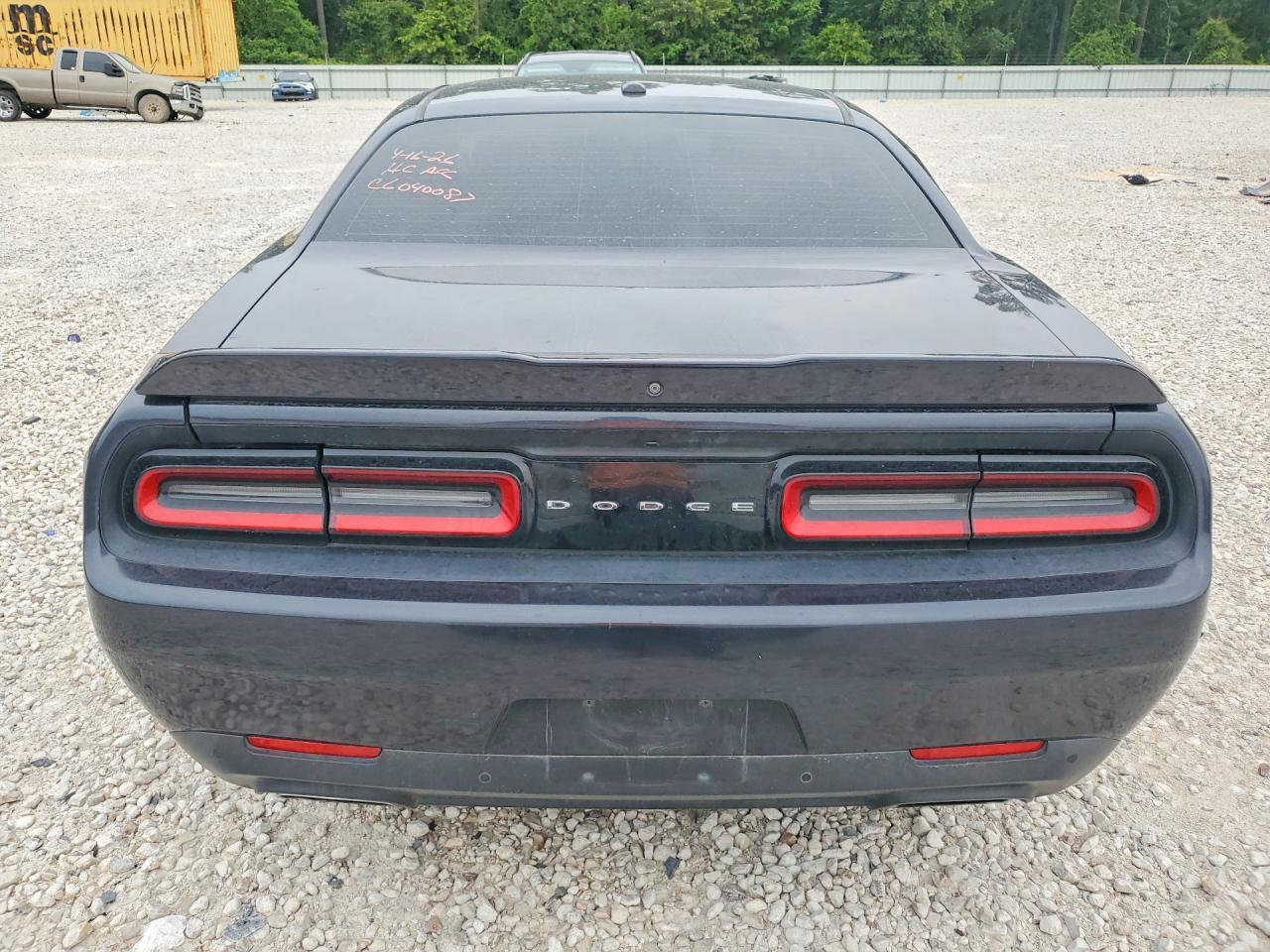 2019 Dodge Challenger R - zdjęcie 6