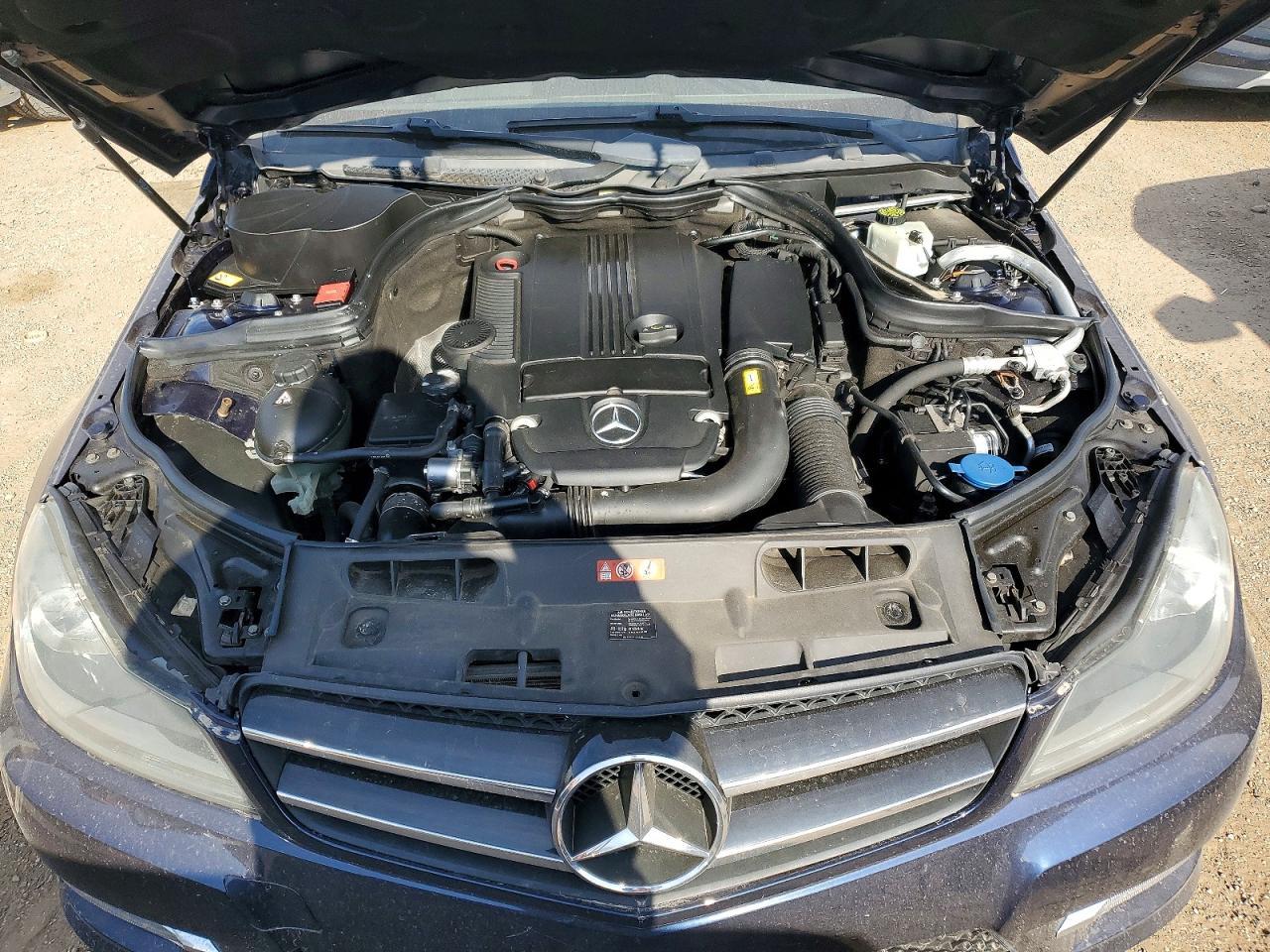 2014 Mercedes-Benz C 250 - zdjęcie 11