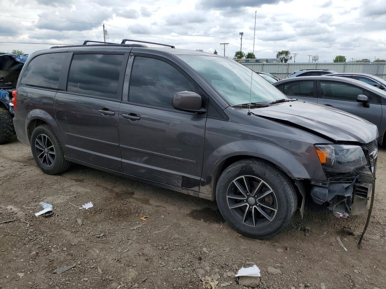 2017 Dodge Grand Caravan Gt - zdjęcie 4