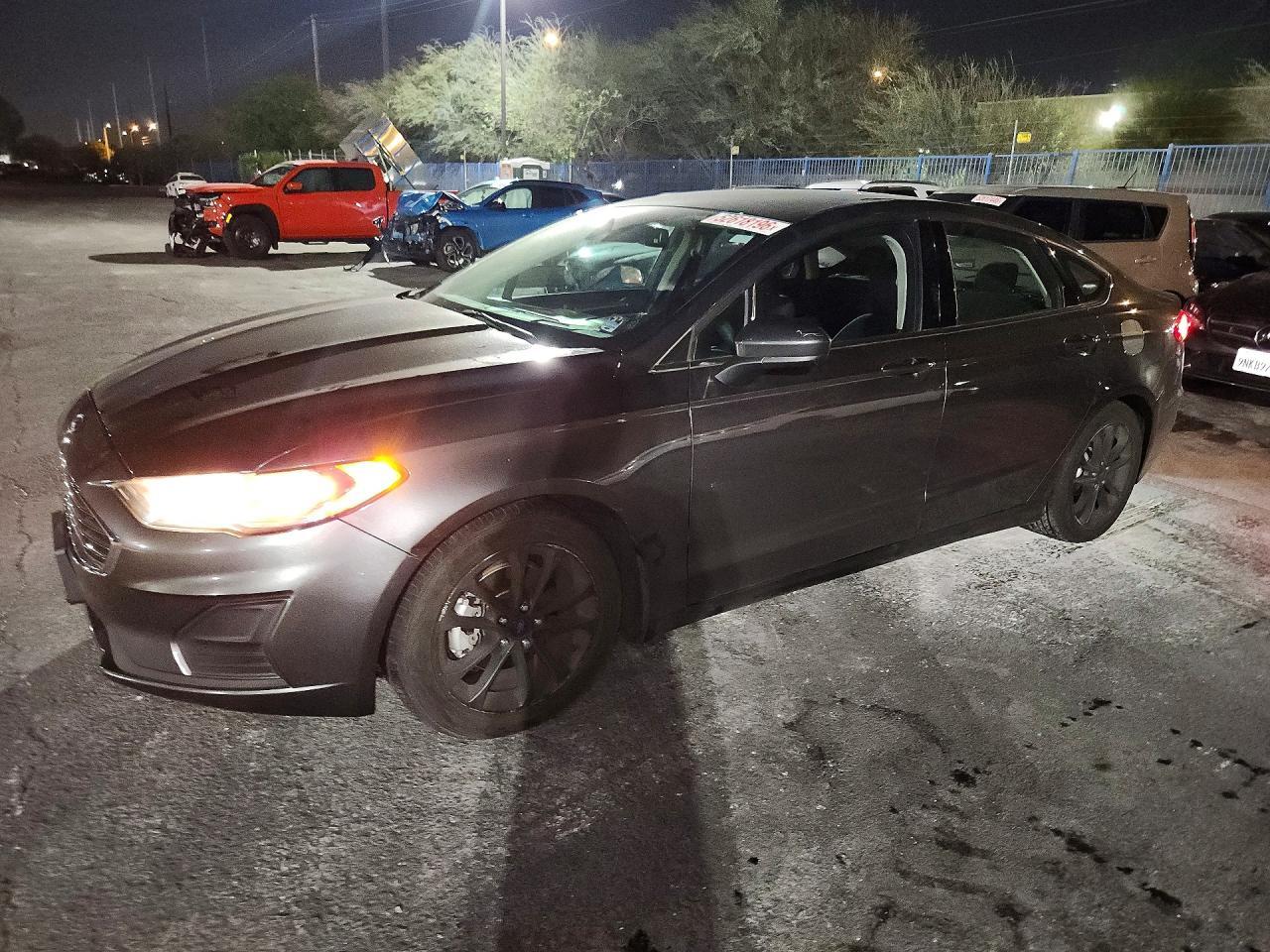 2019 Ford Fusion Se - zdjęcie główne